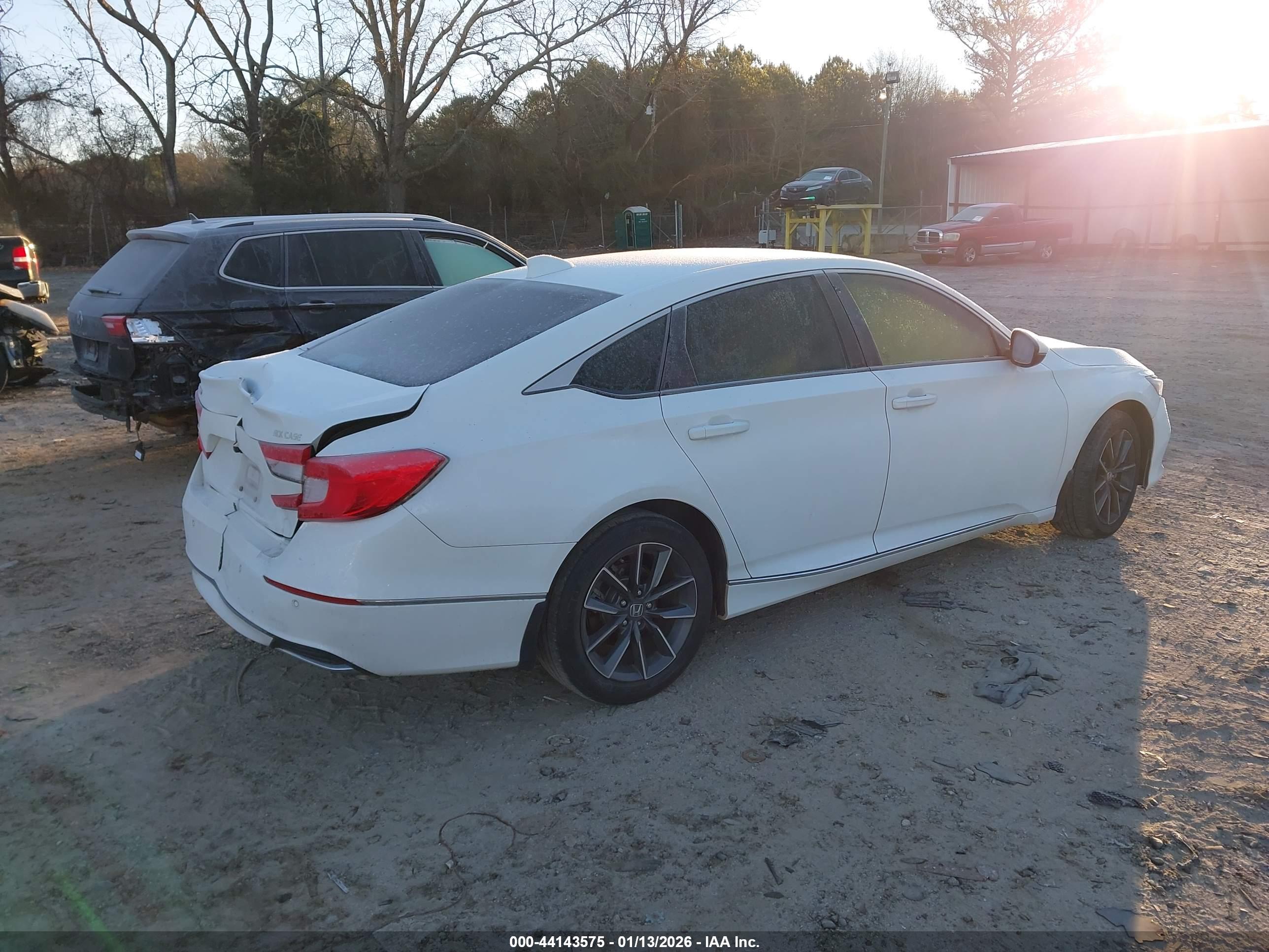 HONDA ACCORD image 4