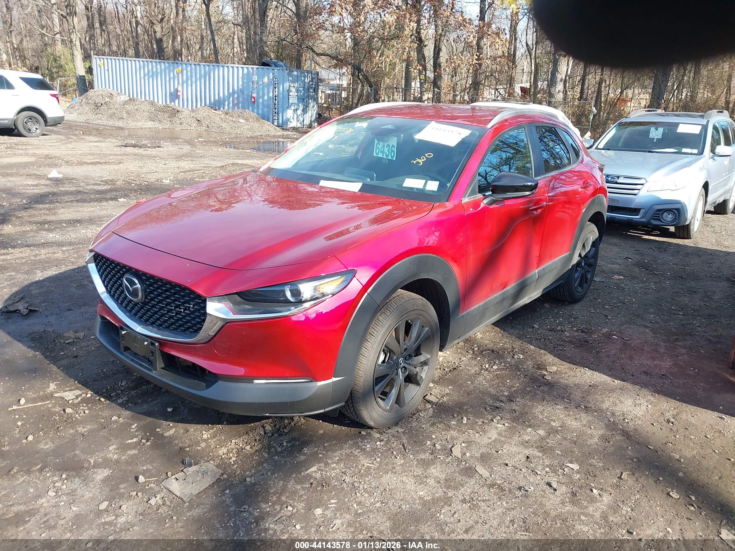 MAZDA CX-30 image 2