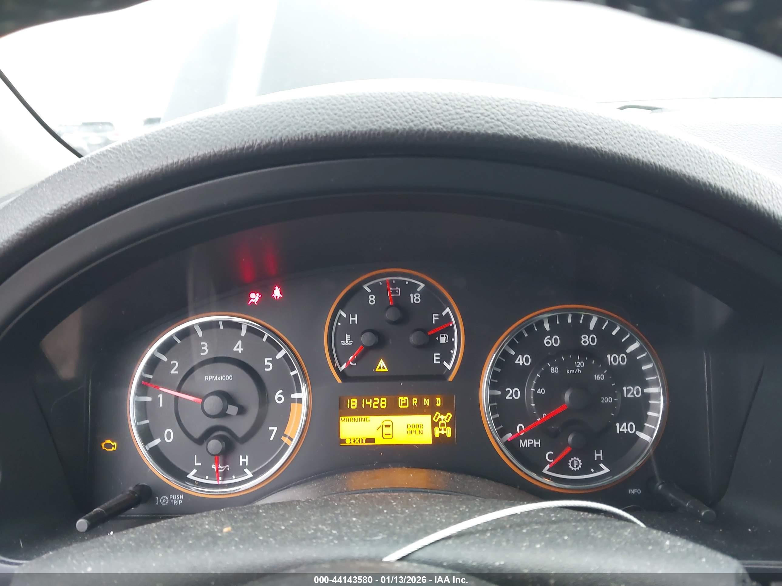 NISSAN ARMADA image 7
