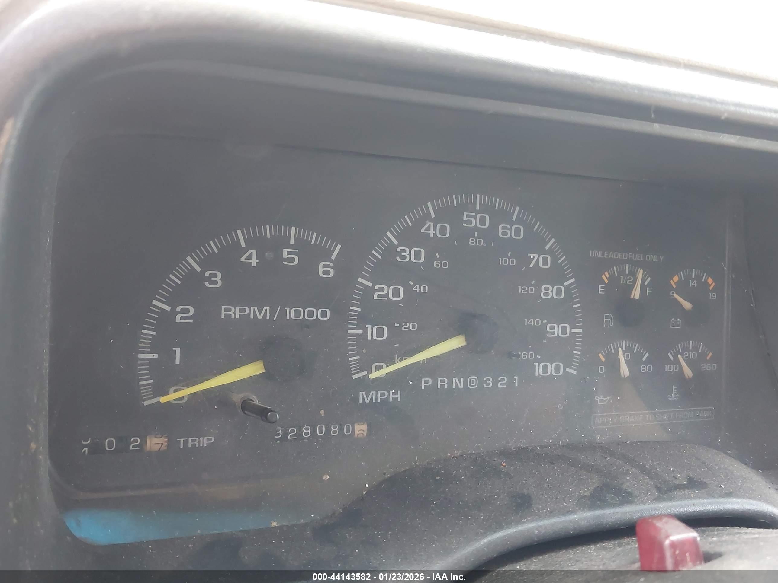 GMC SIERRA image 7