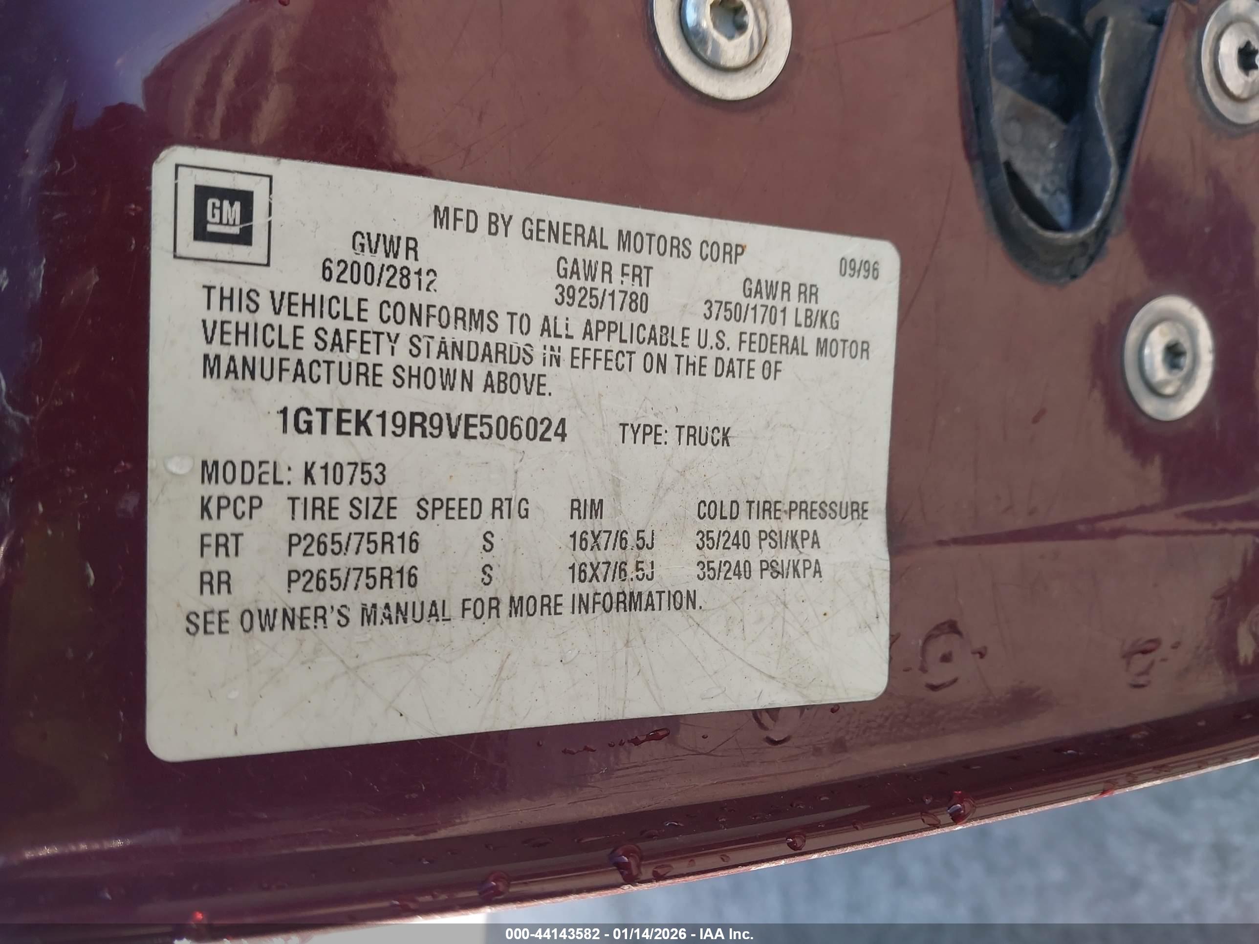 GMC SIERRA image 9