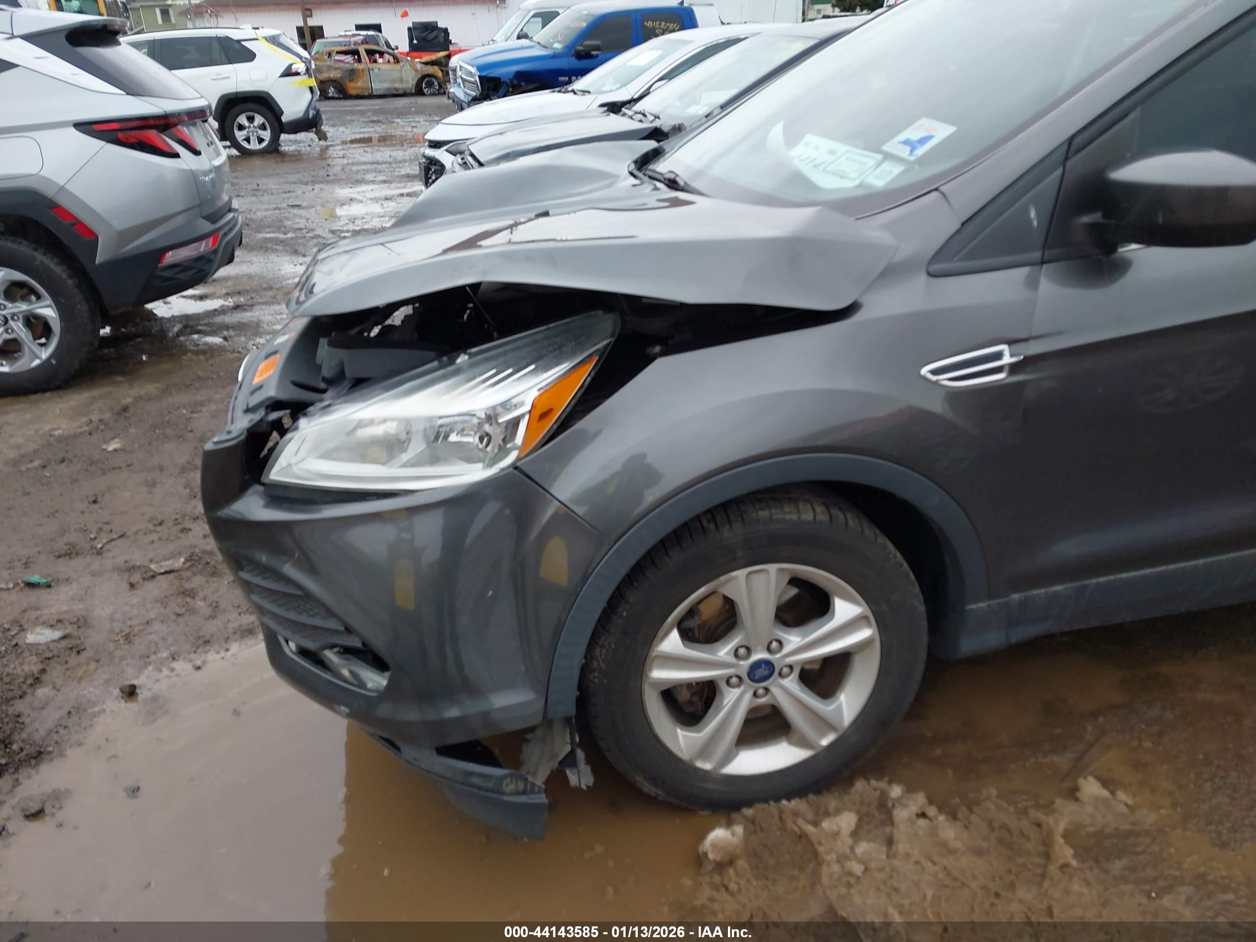 FORD ESCAPE image 6