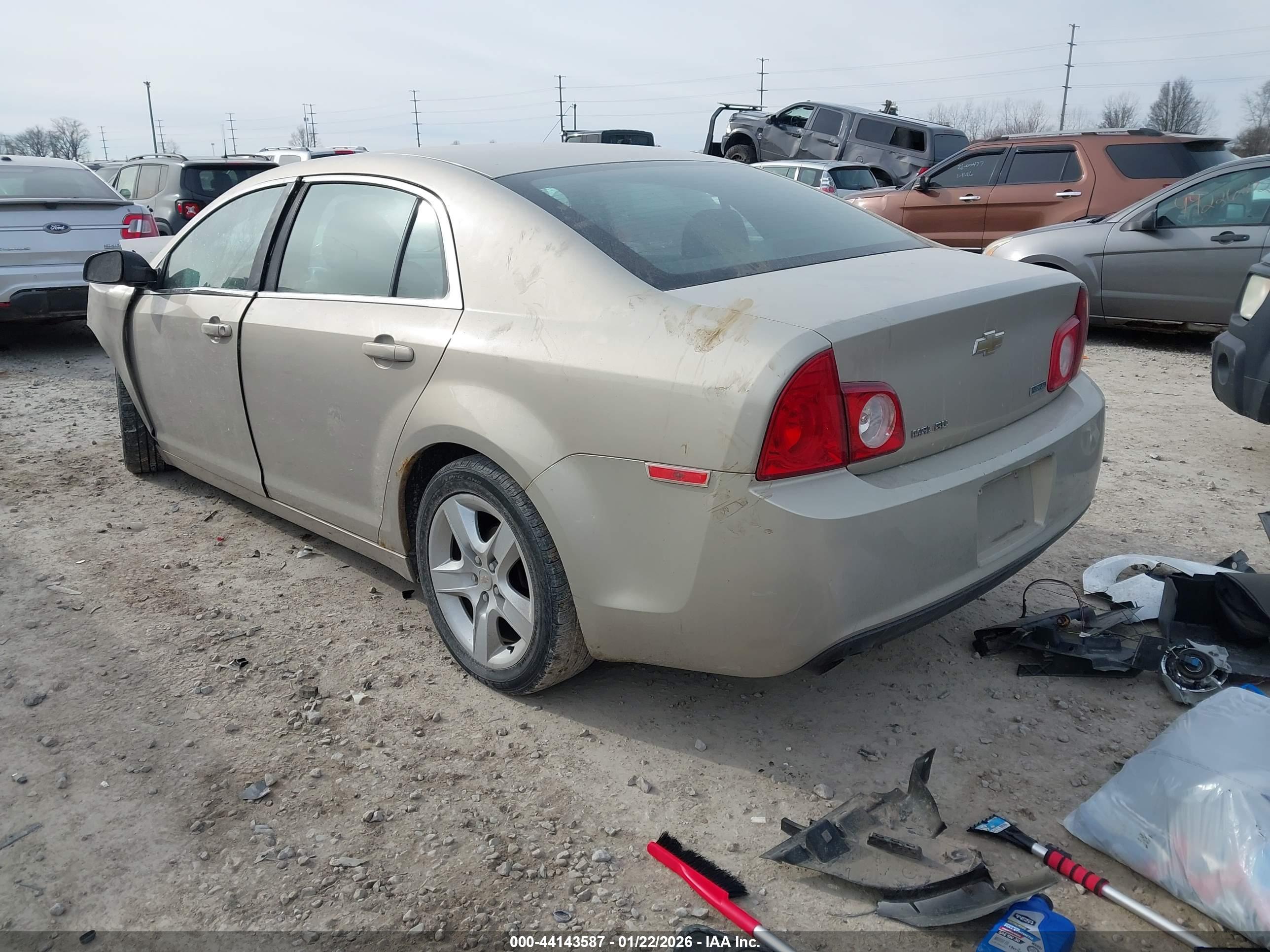 CHEVROLET MALIBU image 3