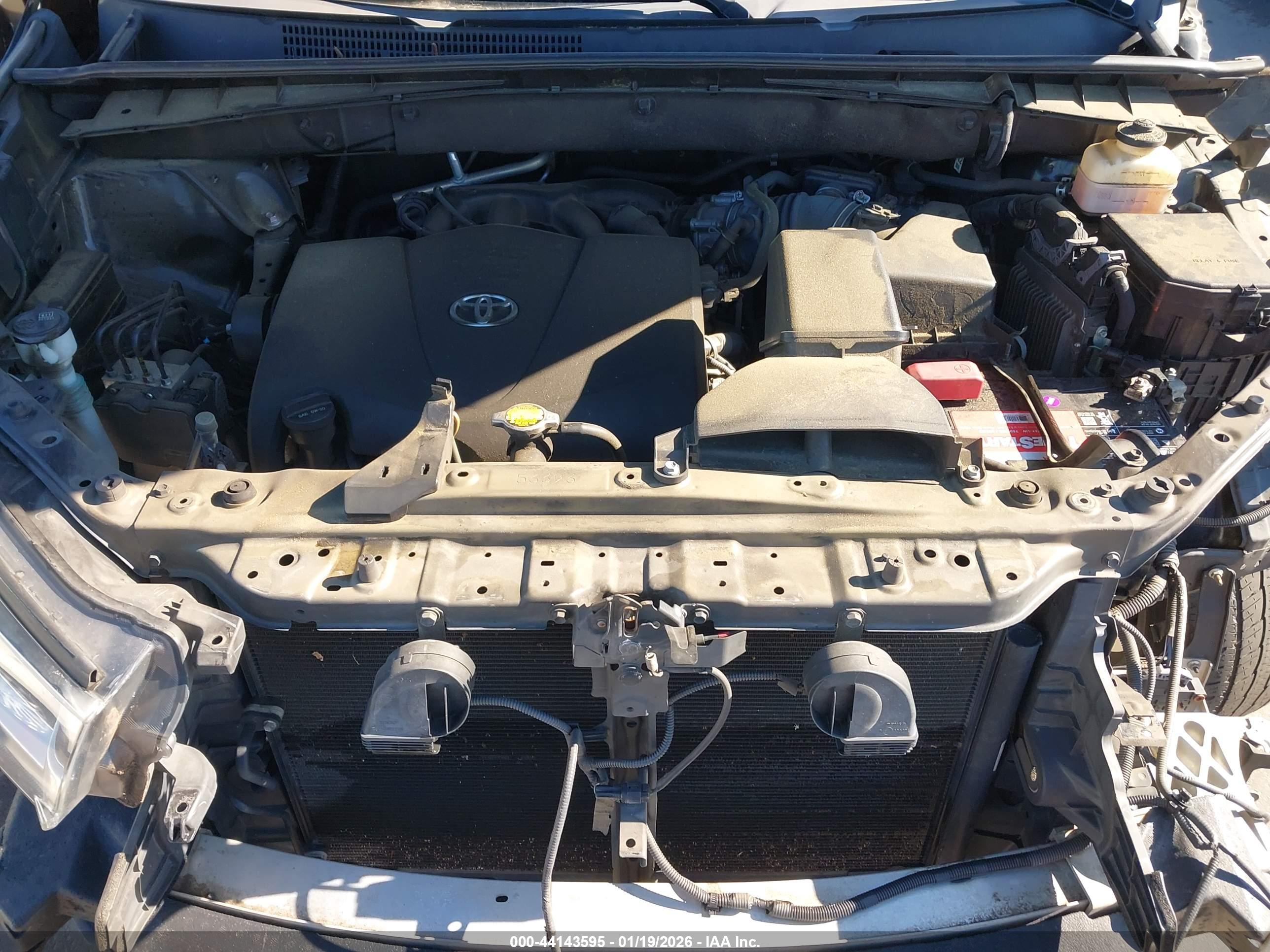 TOYOTA HIGHLANDER image 10