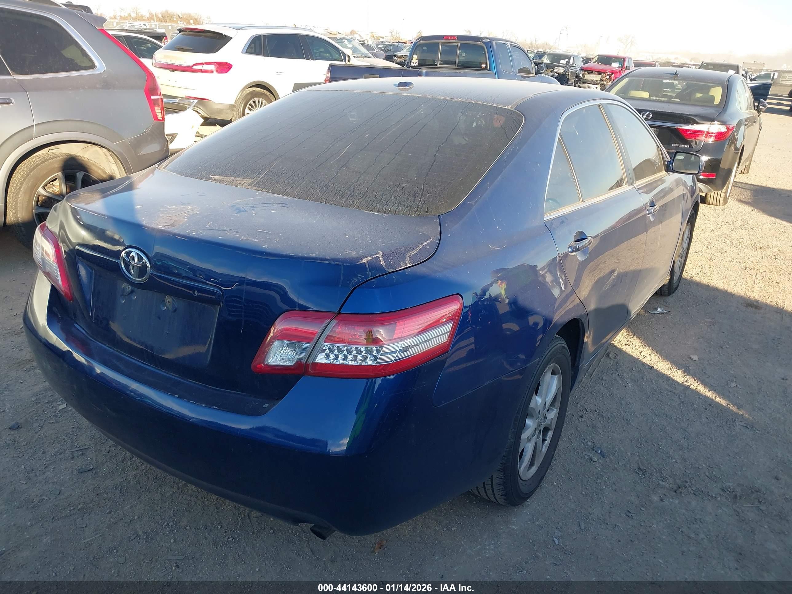 TOYOTA CAMRY image 4