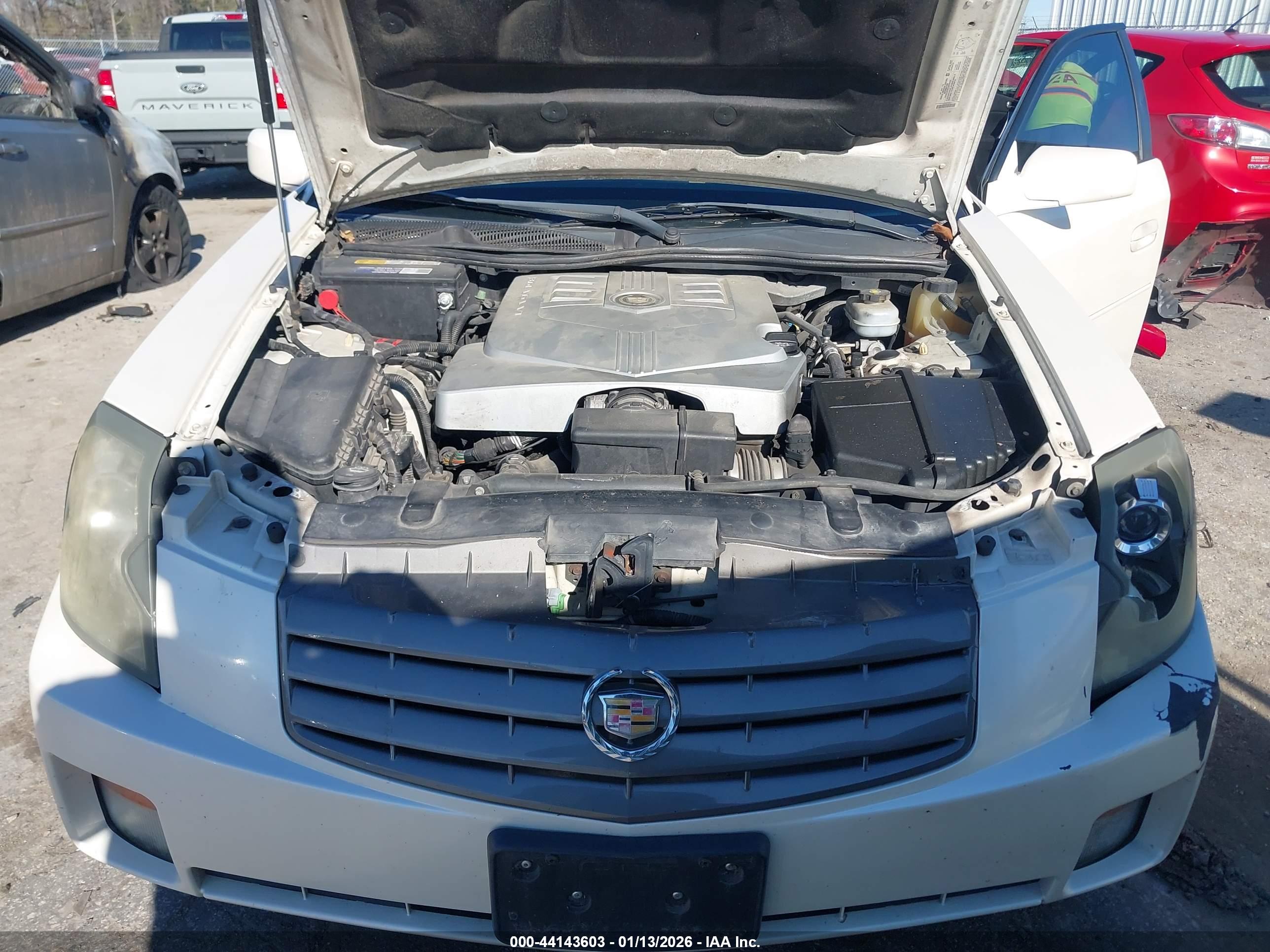 CADILLAC CTS image 10