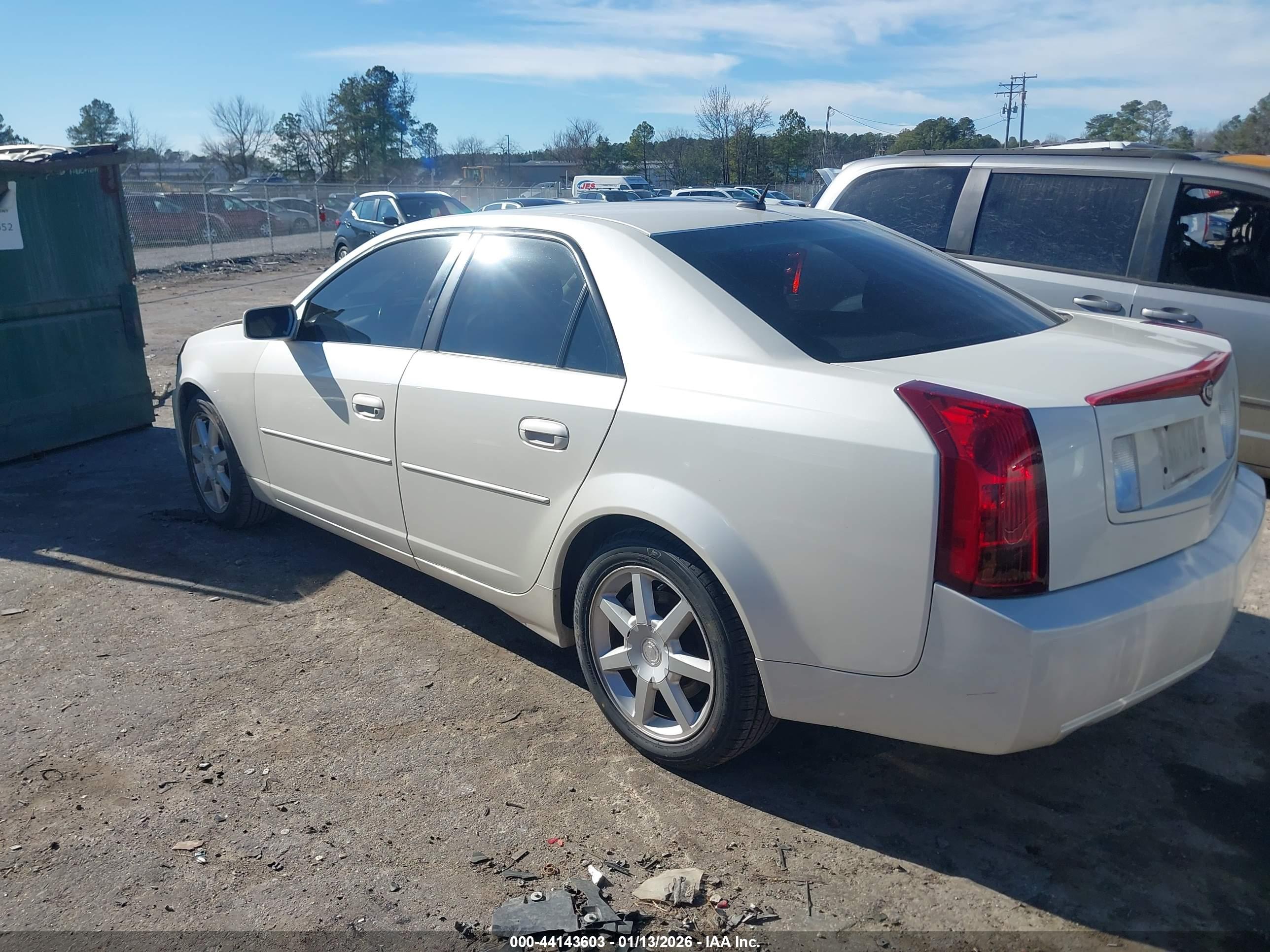 CADILLAC CTS image 3