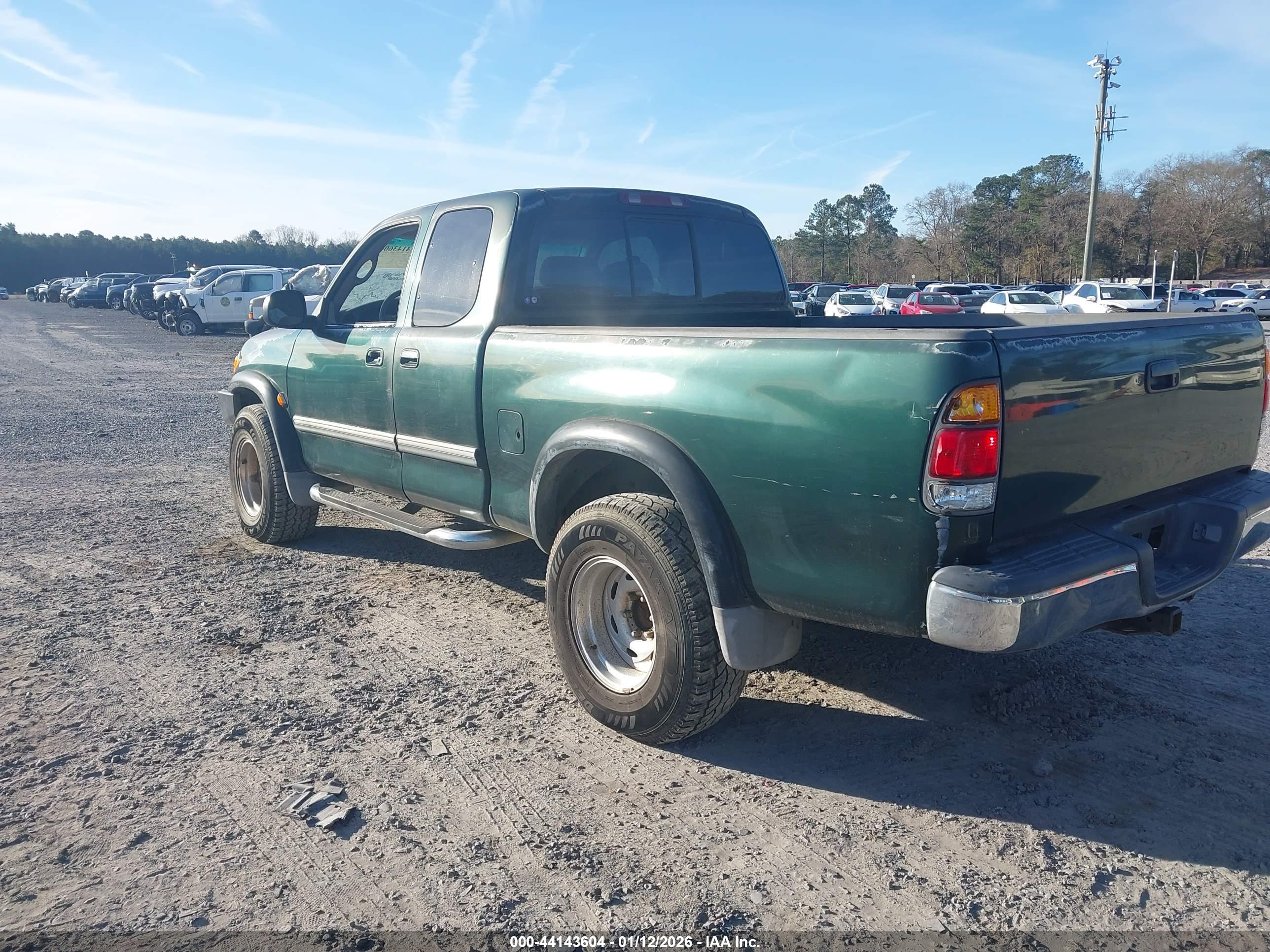 TOYOTA TUNDRA image 3