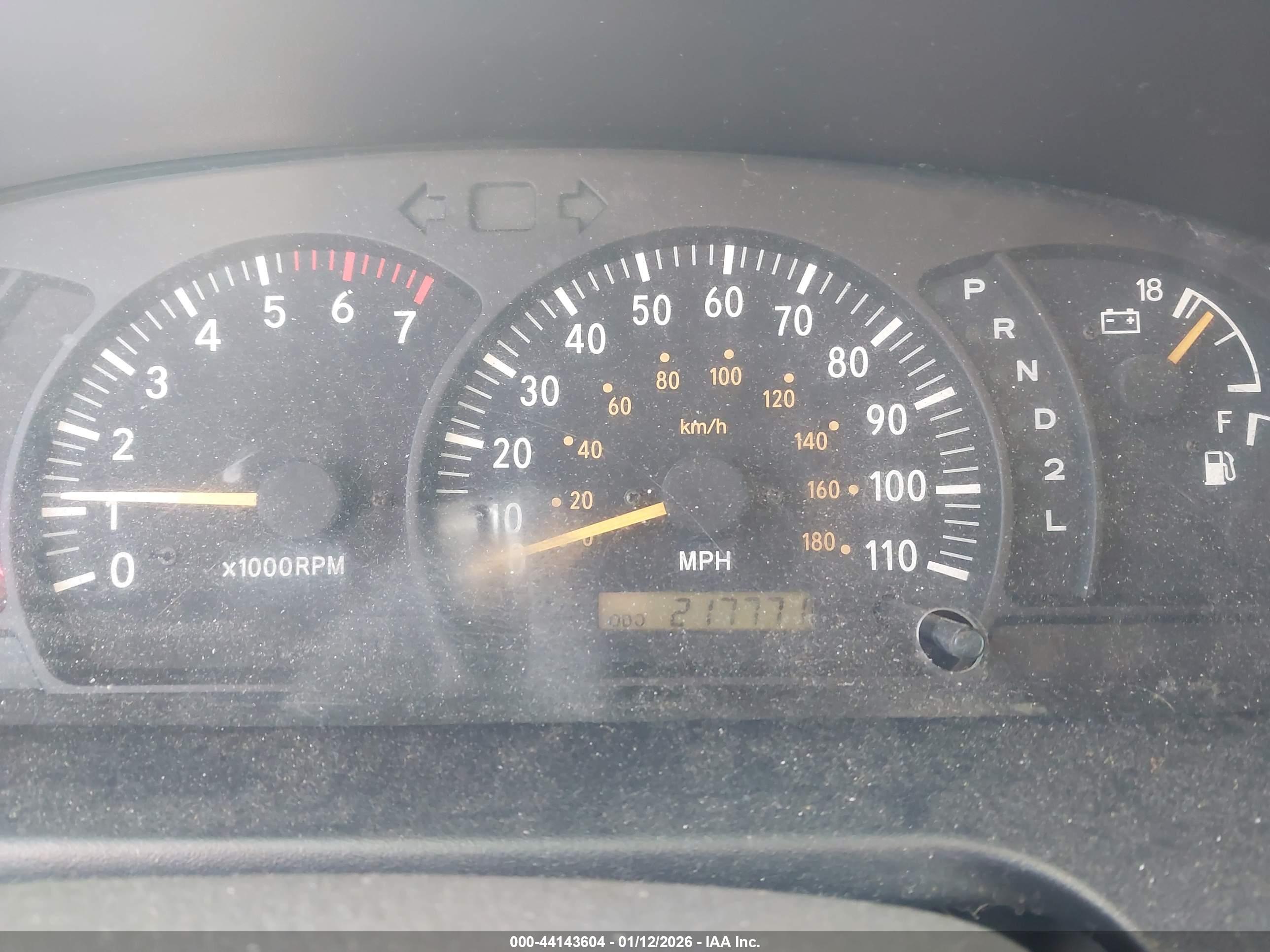 TOYOTA TUNDRA image 7