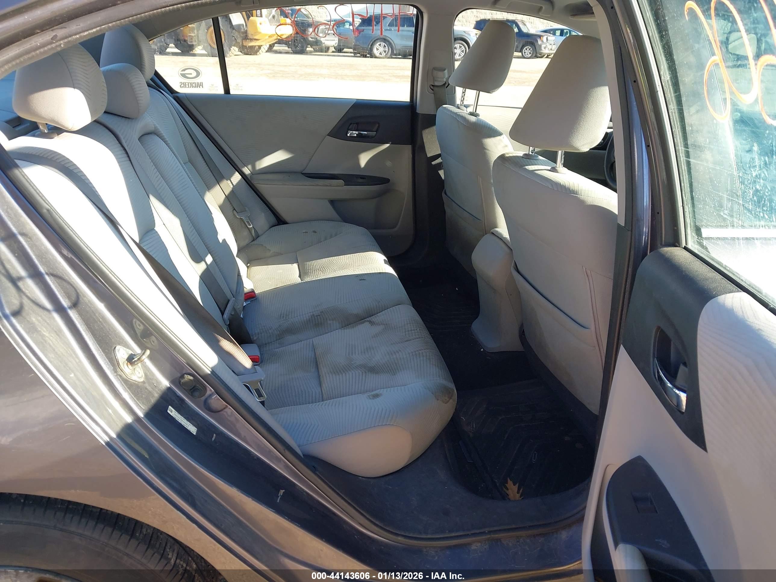 HONDA ACCORD image 8