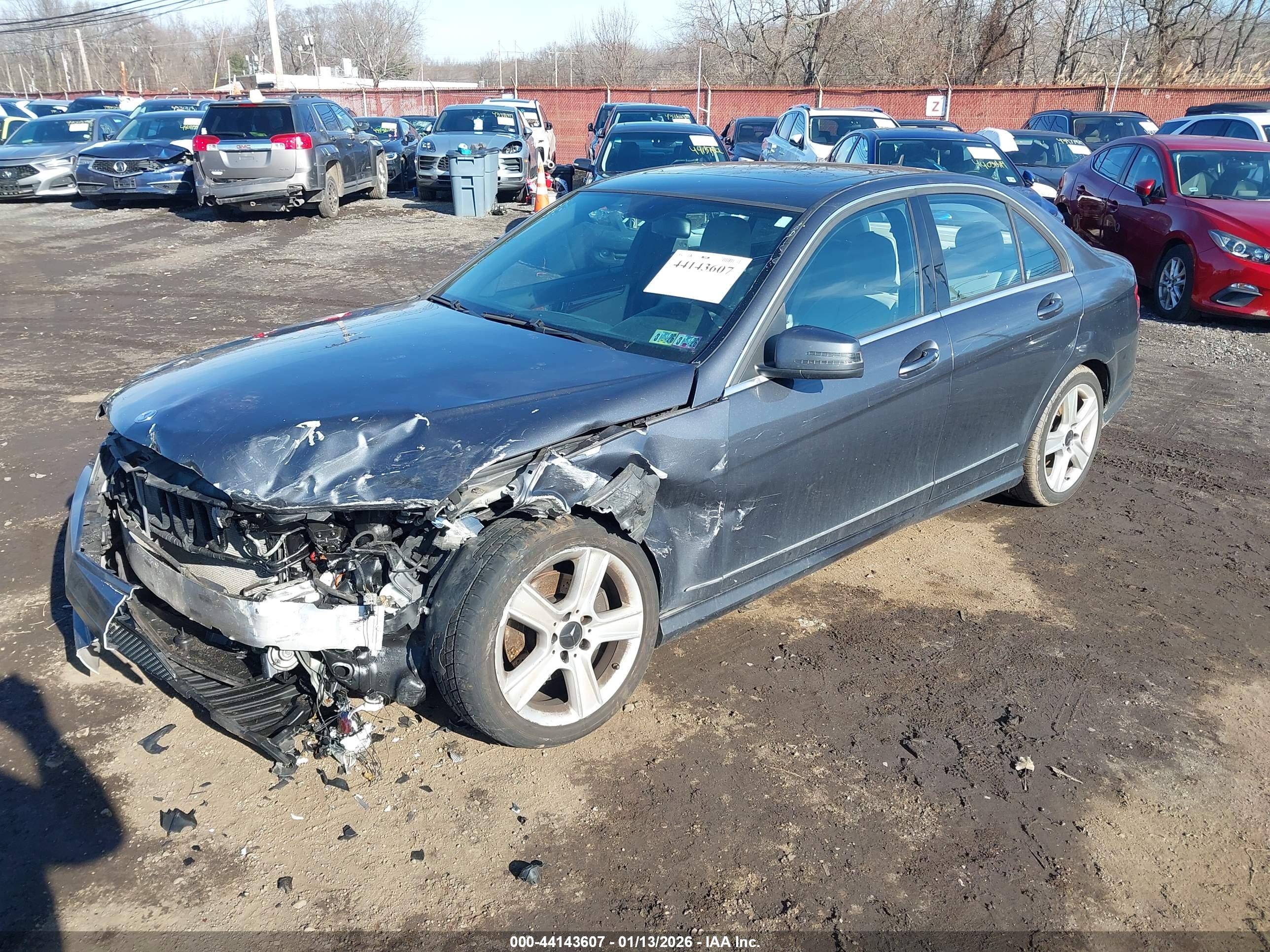 MERCEDES-BENZ C image 6