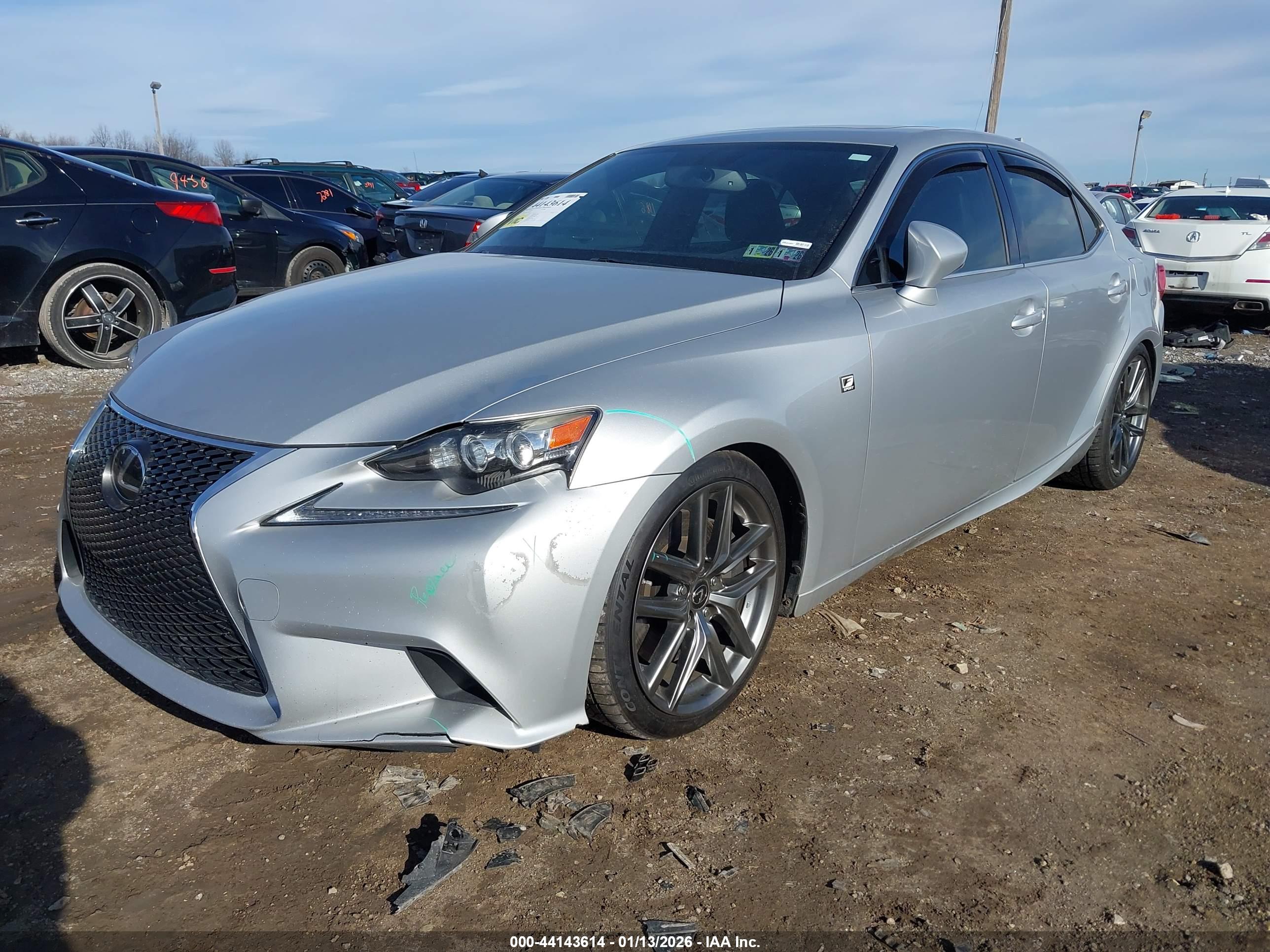 LEXUS IS image 6