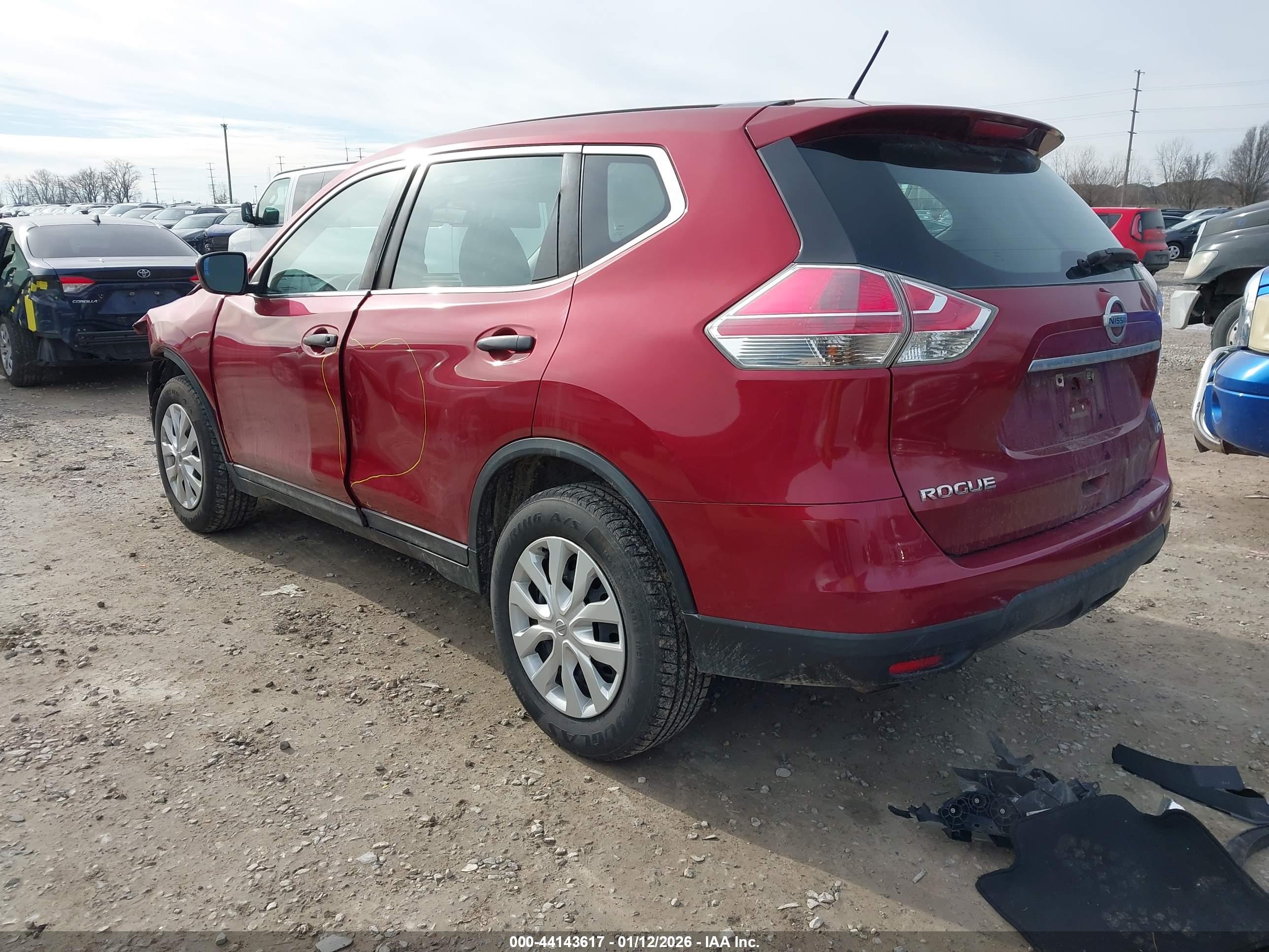 NISSAN ROGUE image 3