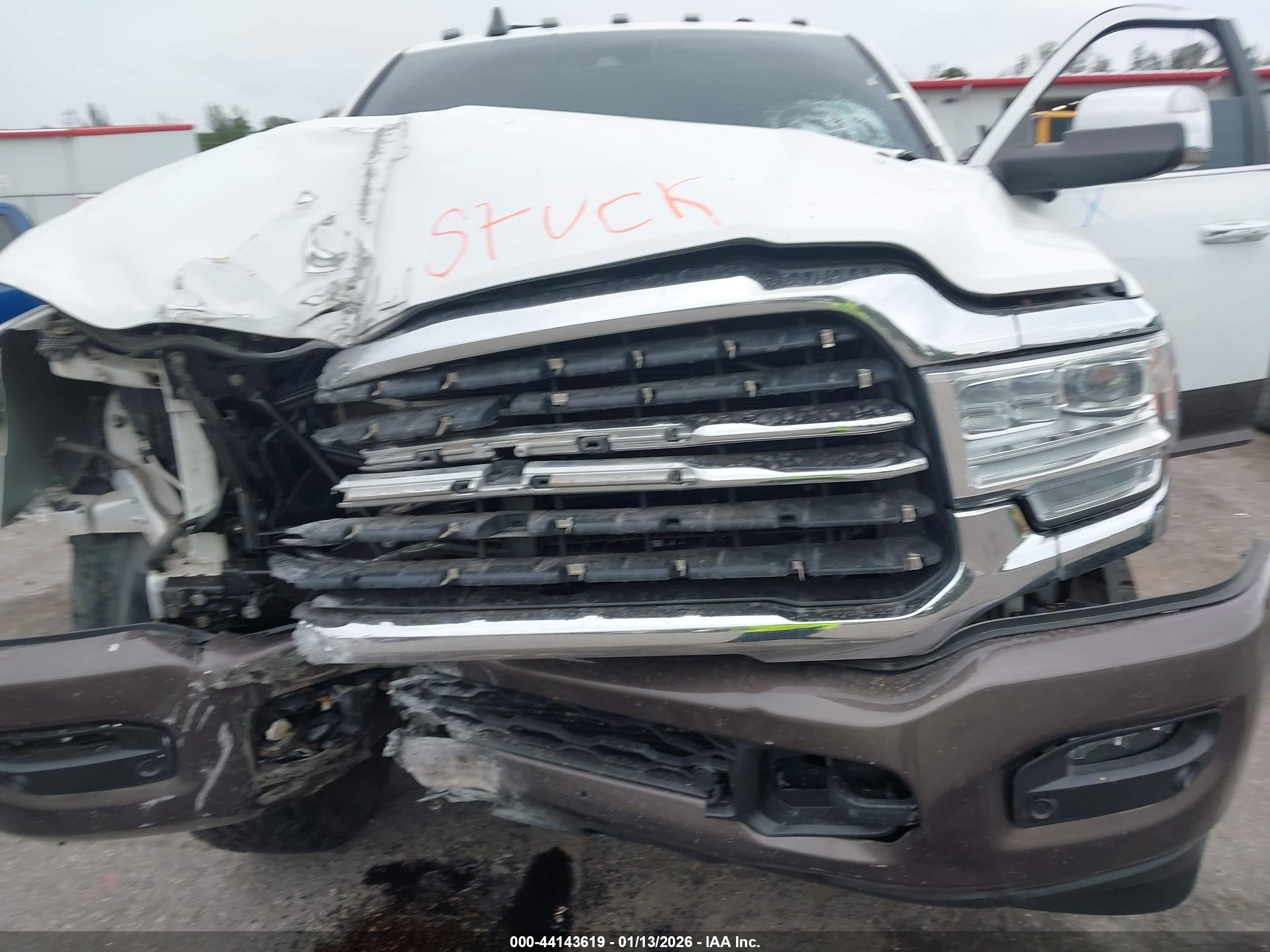 RAM 2500 image 10