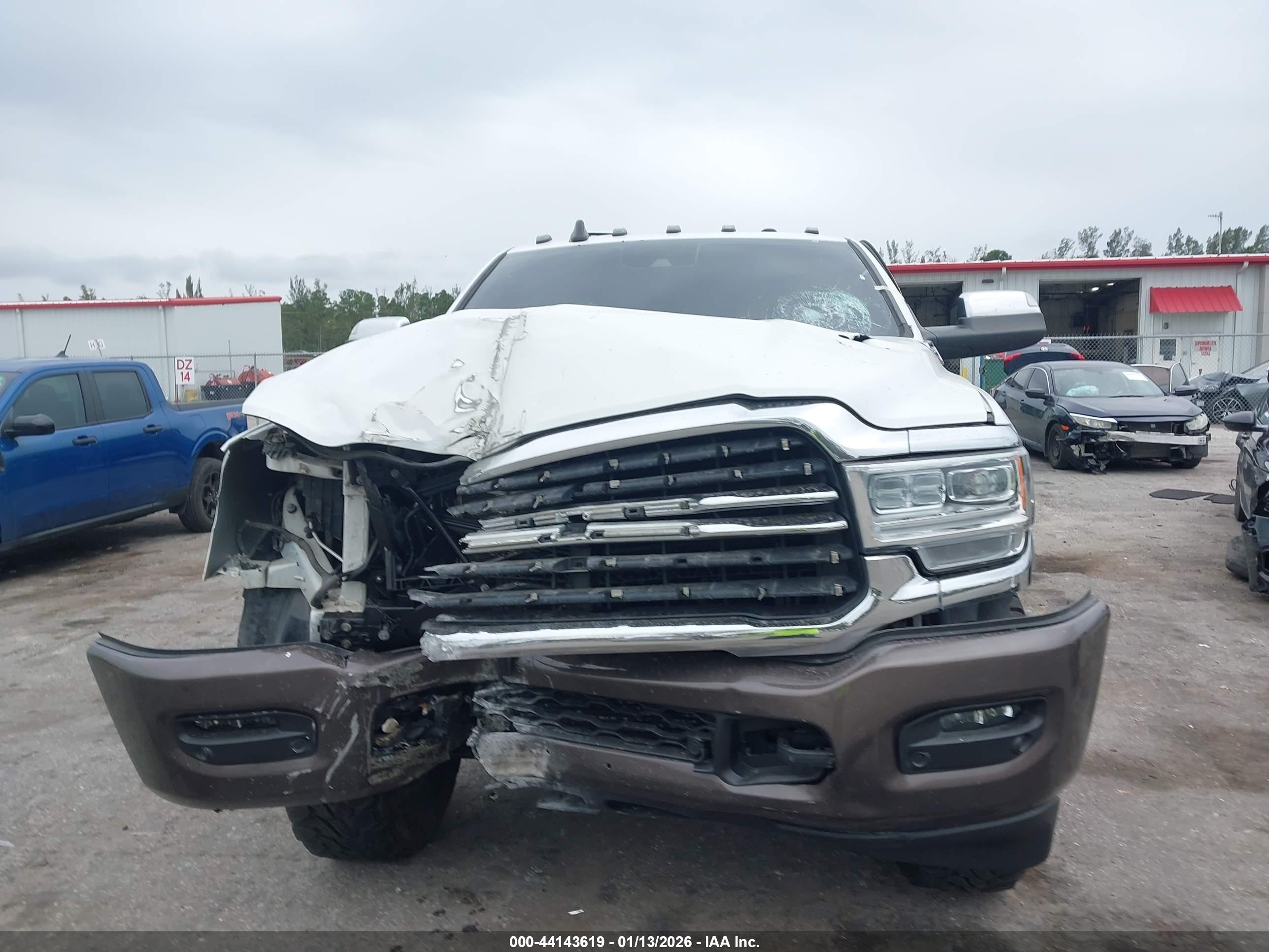 RAM 2500 image 6