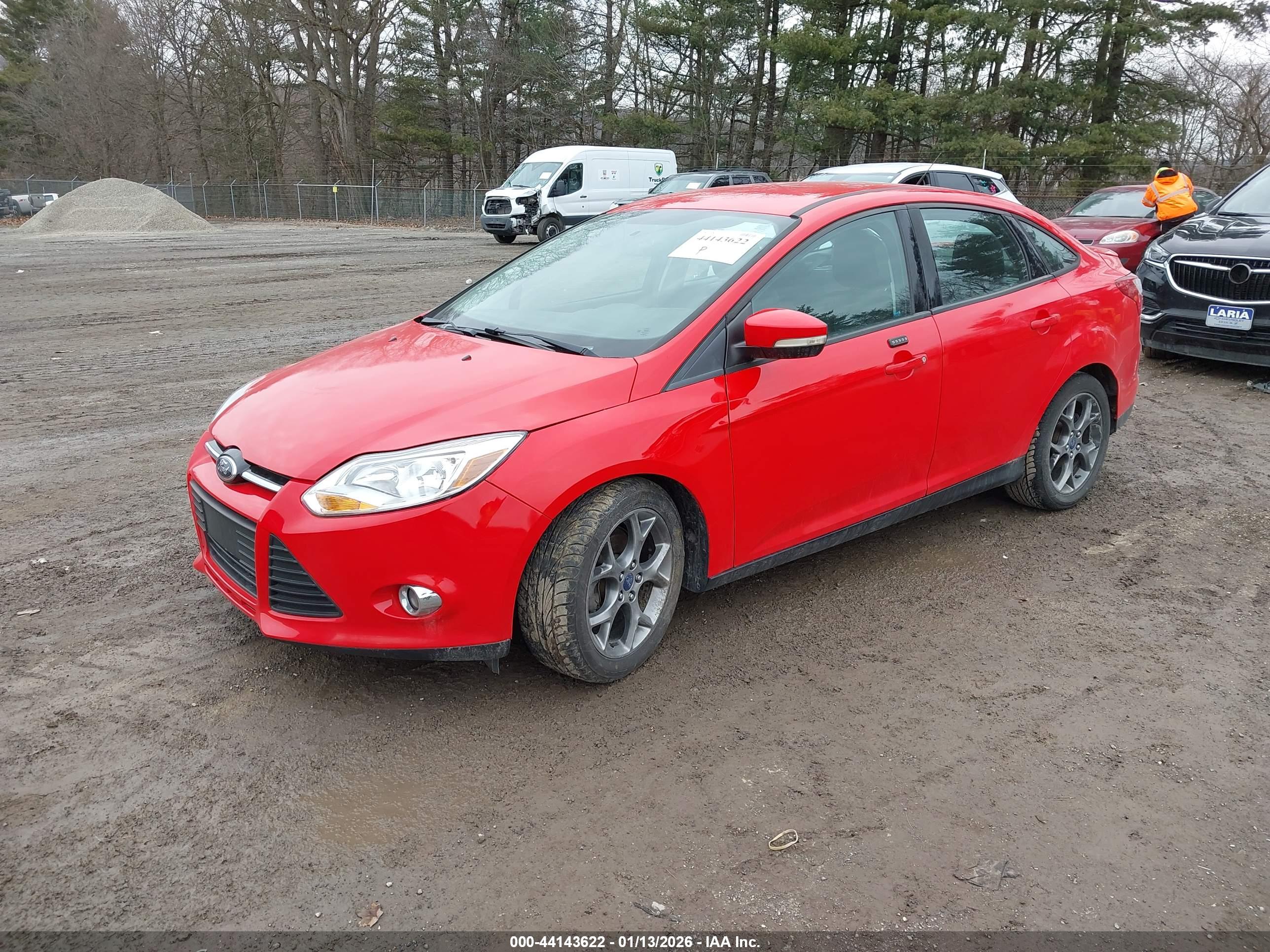 FORD FOCUS image 2