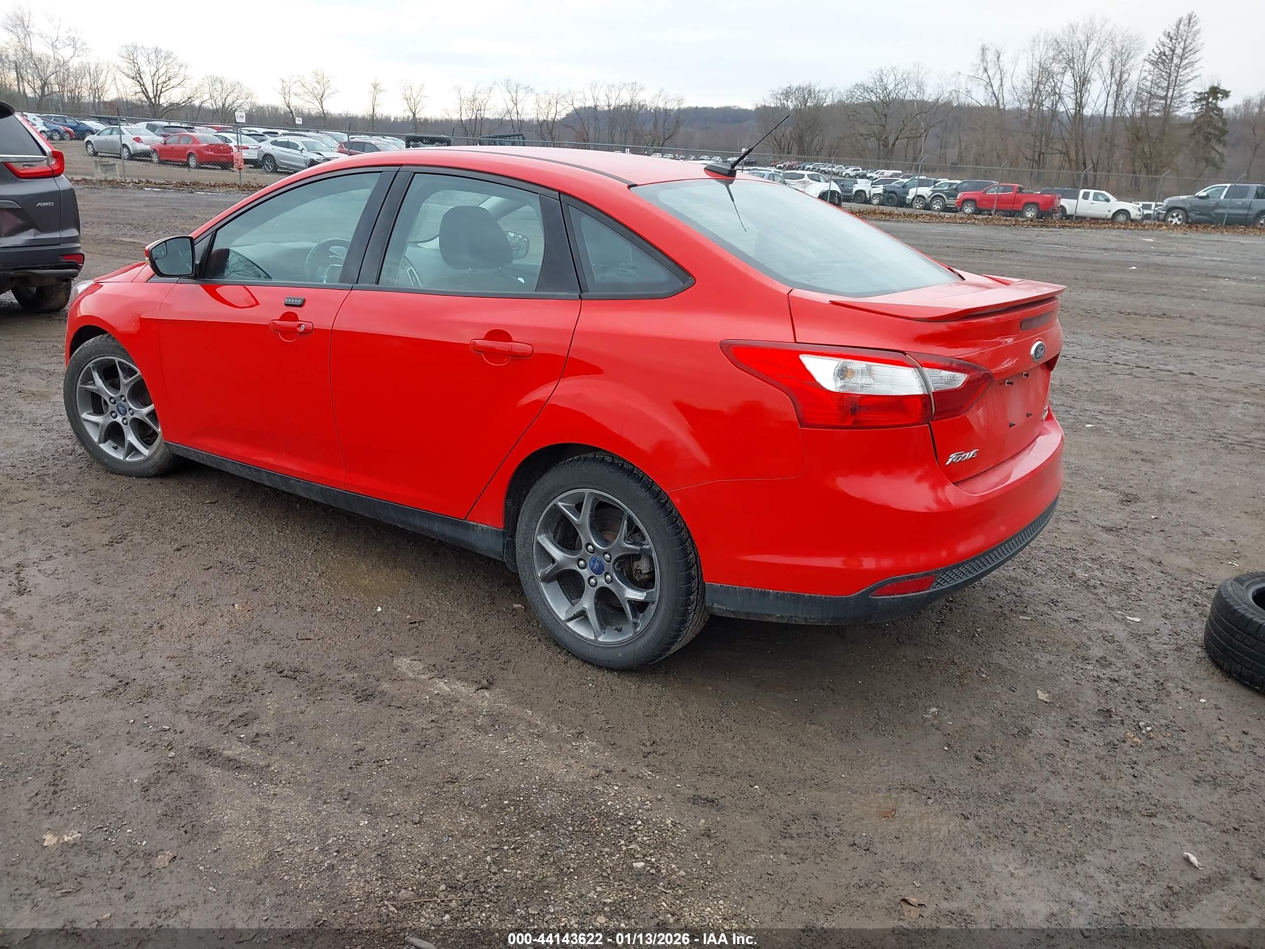 FORD FOCUS image 3
