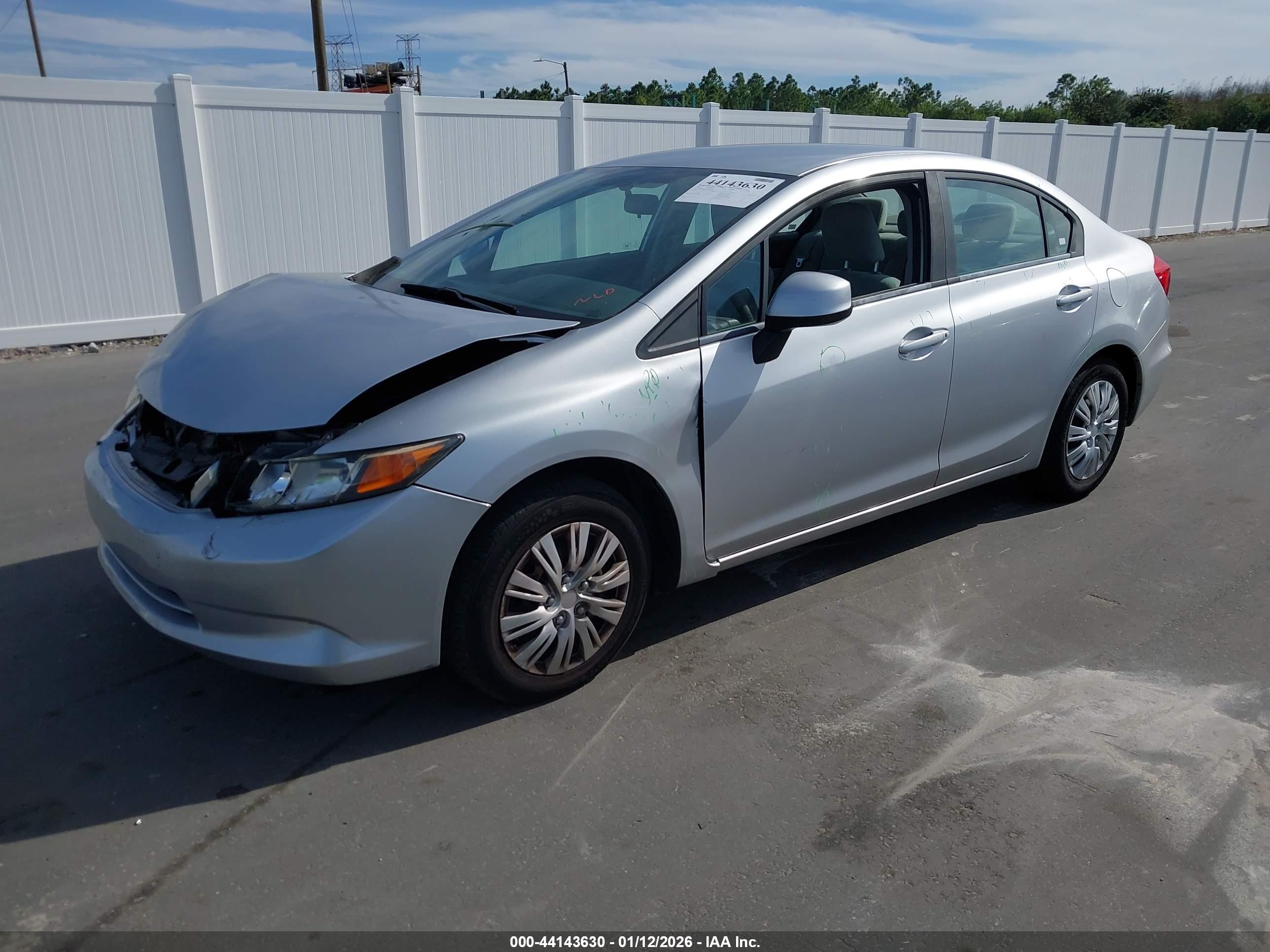 HONDA CIVIC image 2