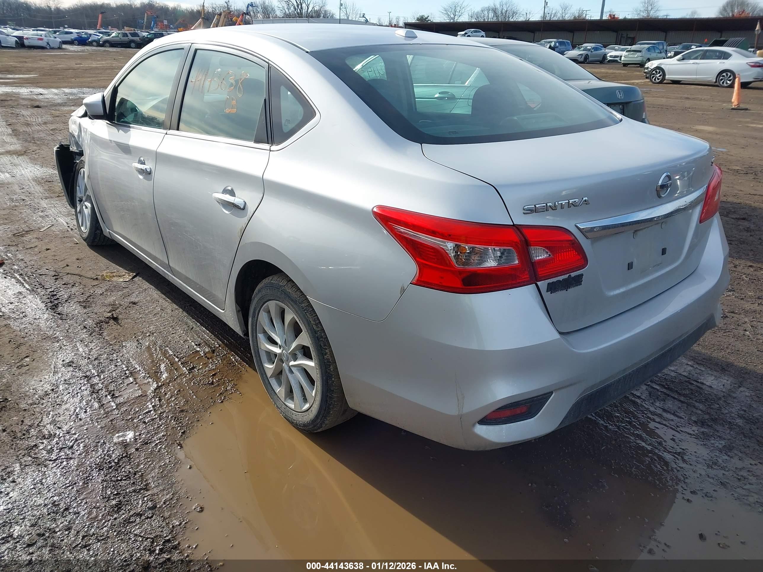 NISSAN SENTRA image 3