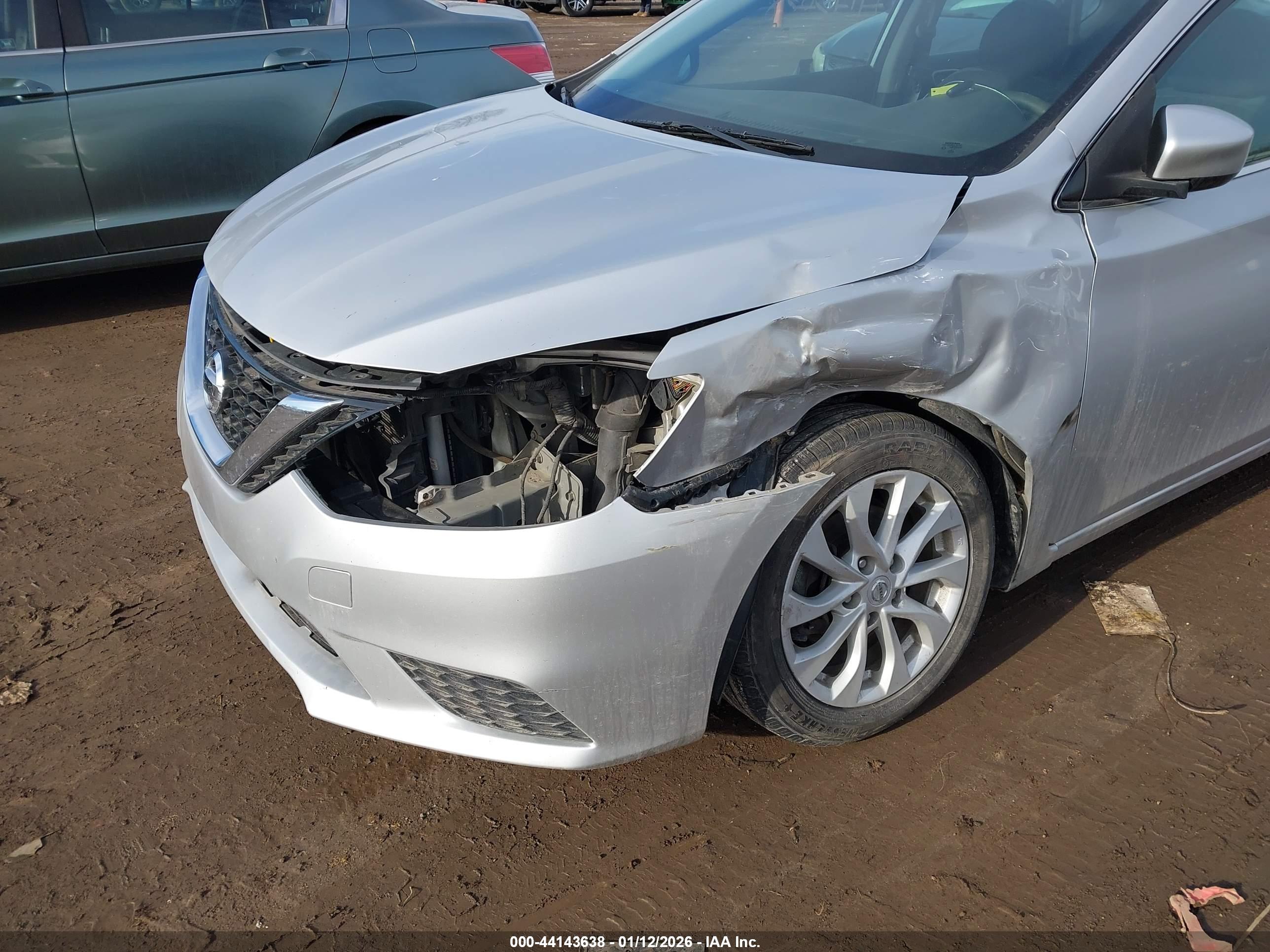 NISSAN SENTRA image 6