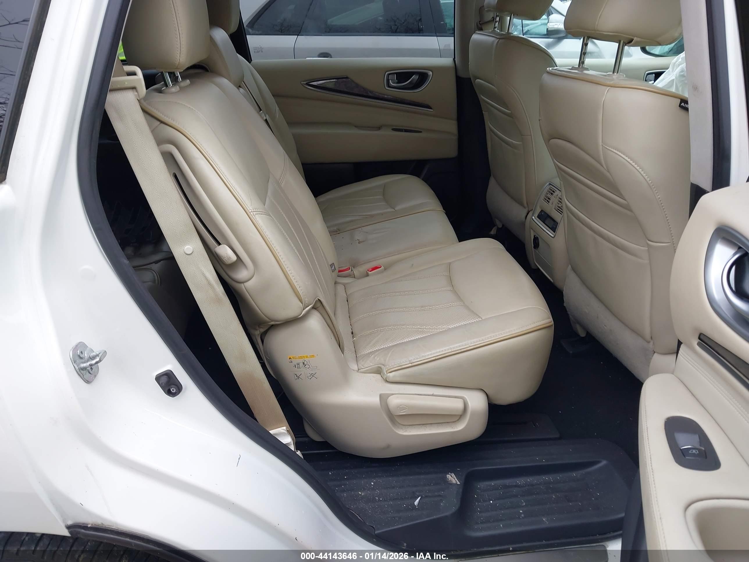 INFINITI QX60 image 8