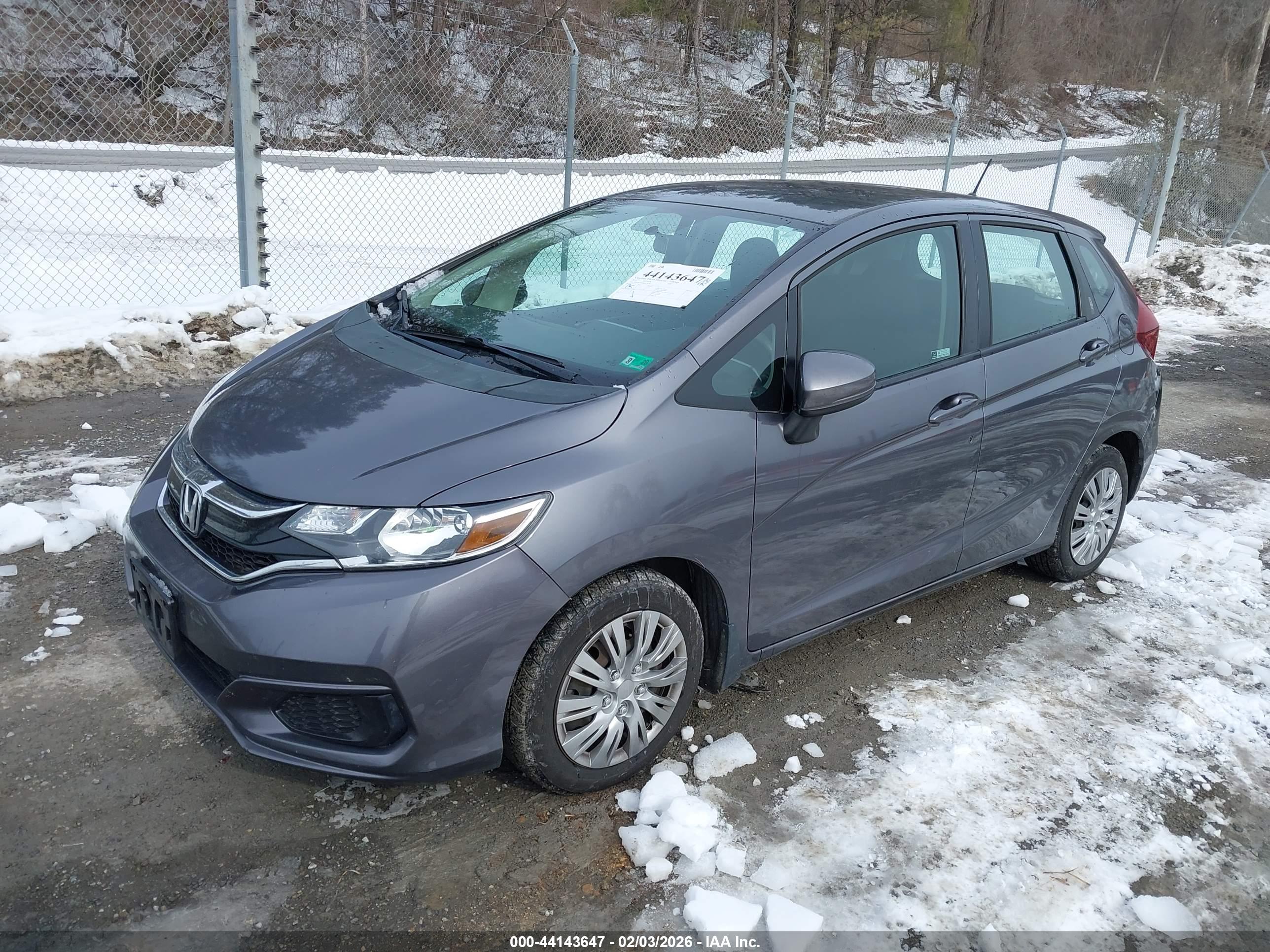 HONDA FIT image 2