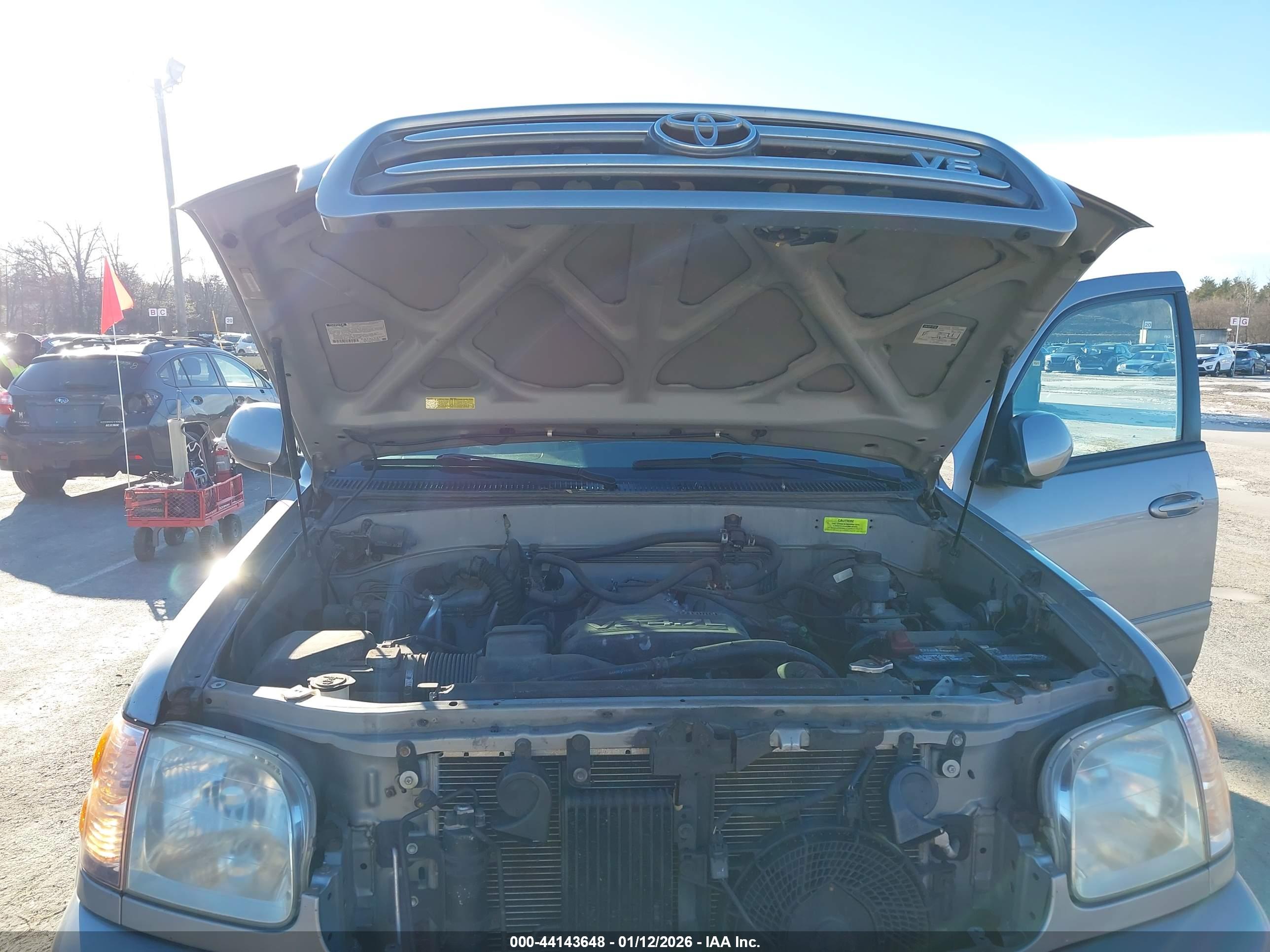 TOYOTA SEQUOIA image 10