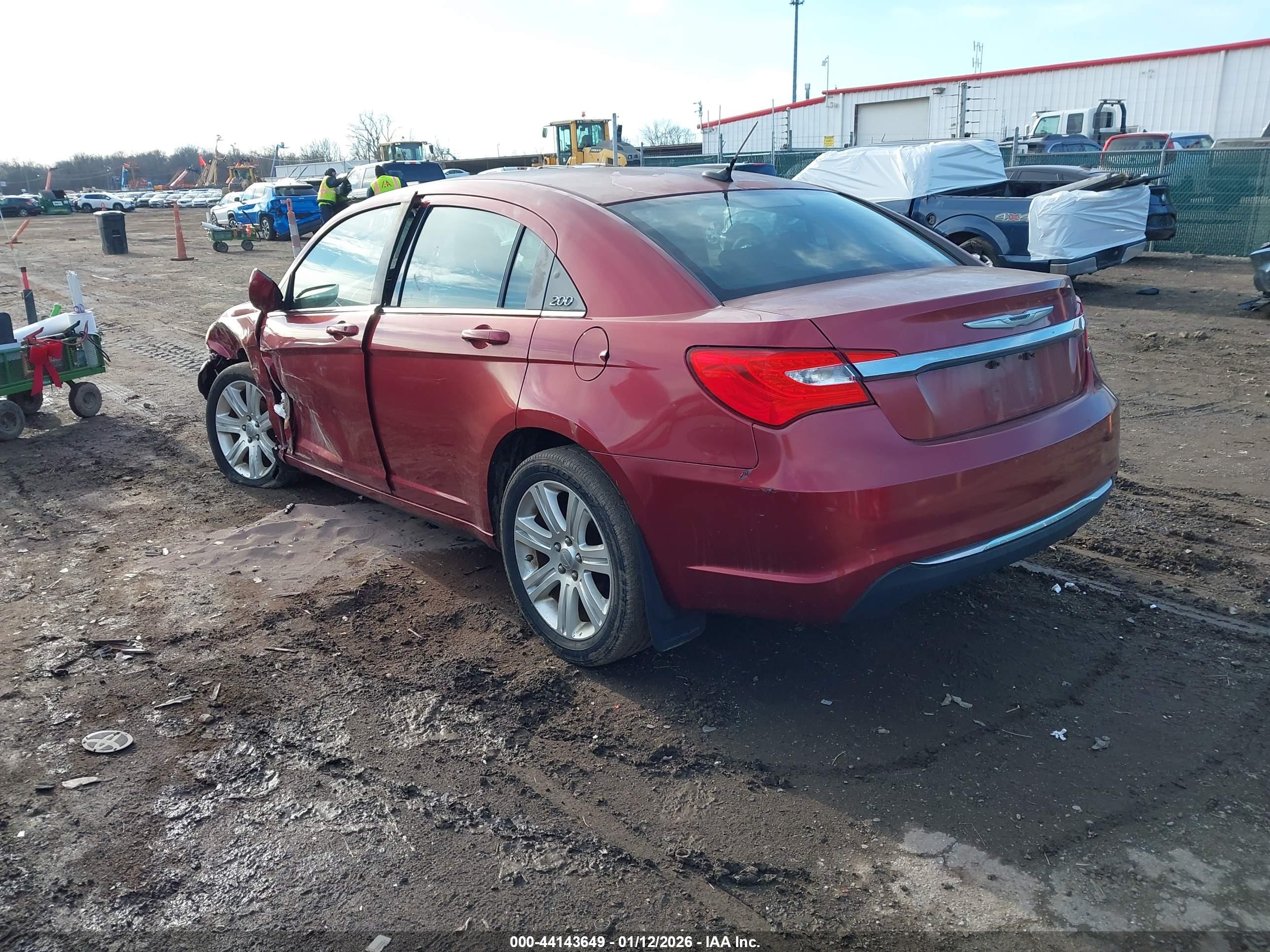 CHRYSLER 200 image 3