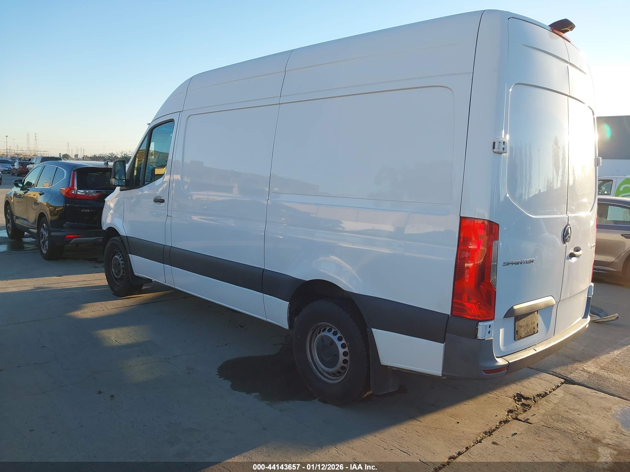 MERCEDES-BENZ SPRINTER image 3