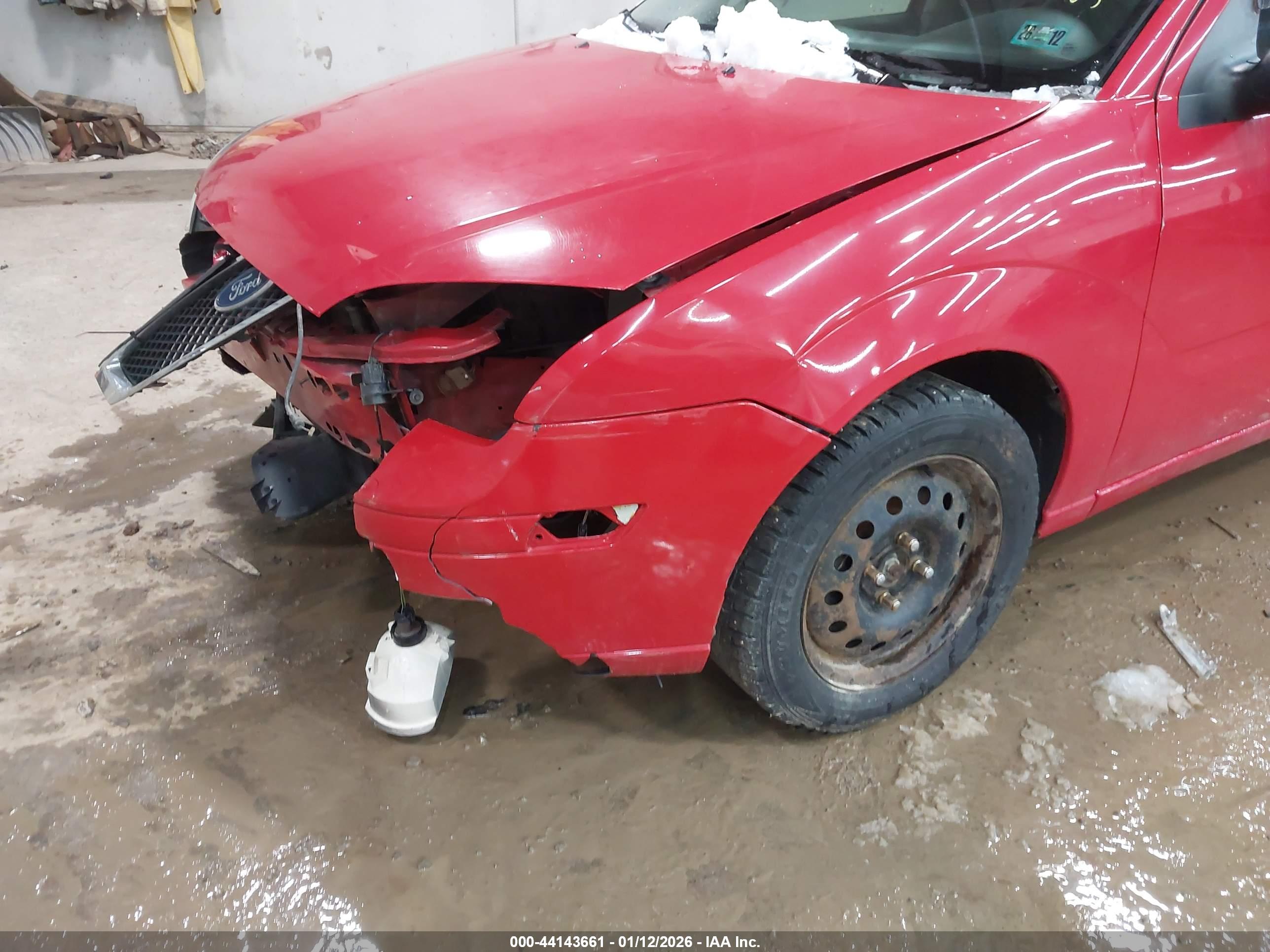 FORD FOCUS image 6