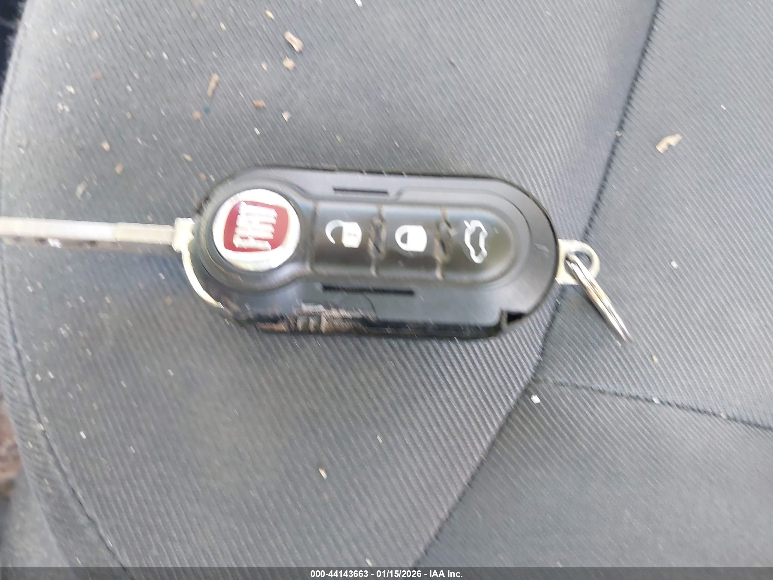 FIAT 500 image 11