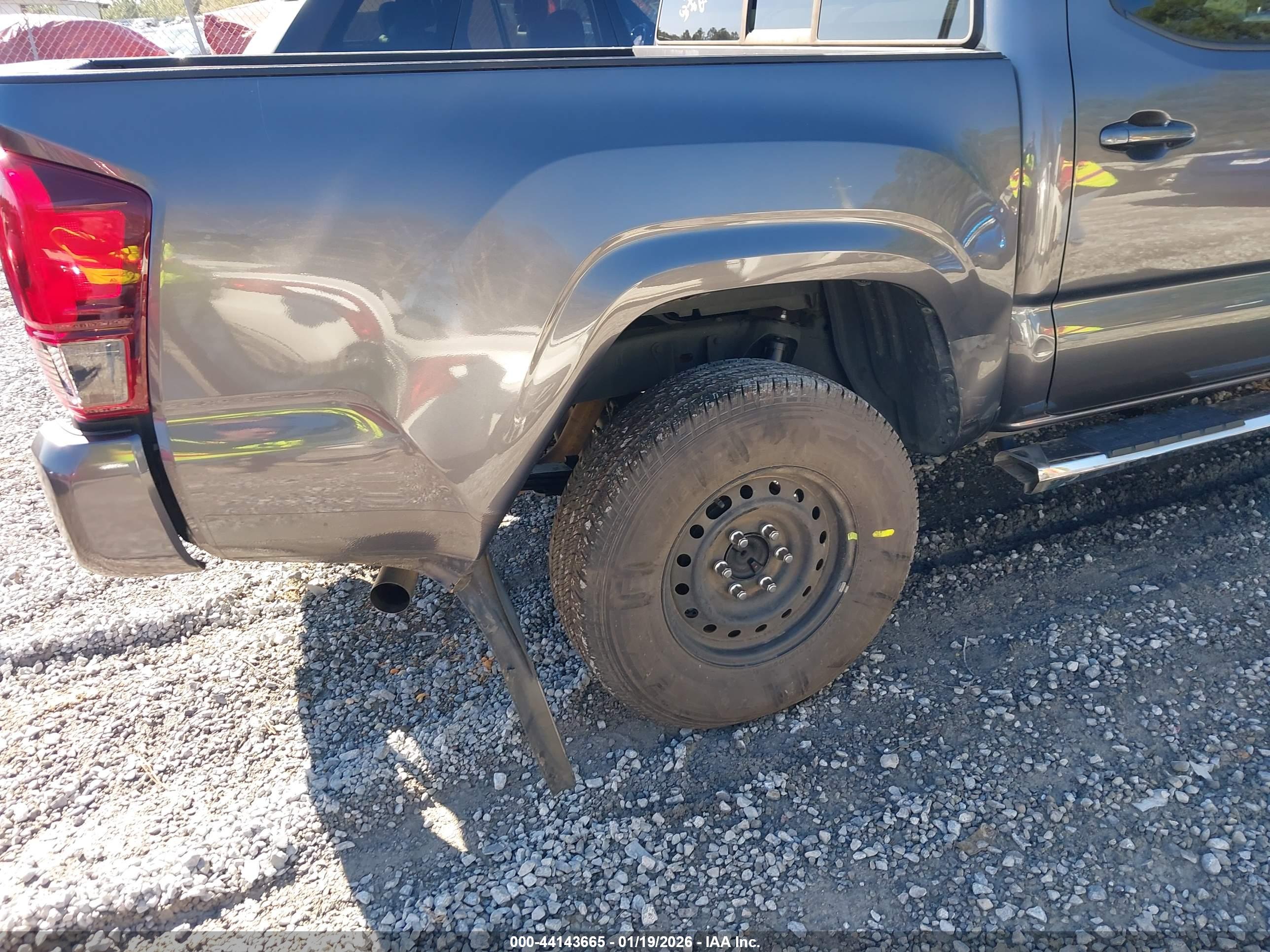 TOYOTA TACOMA image 6