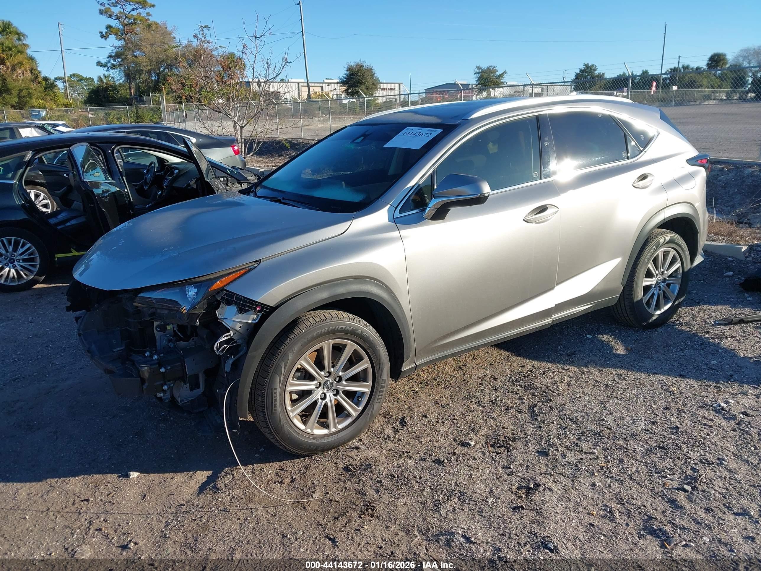 LEXUS NX image 2