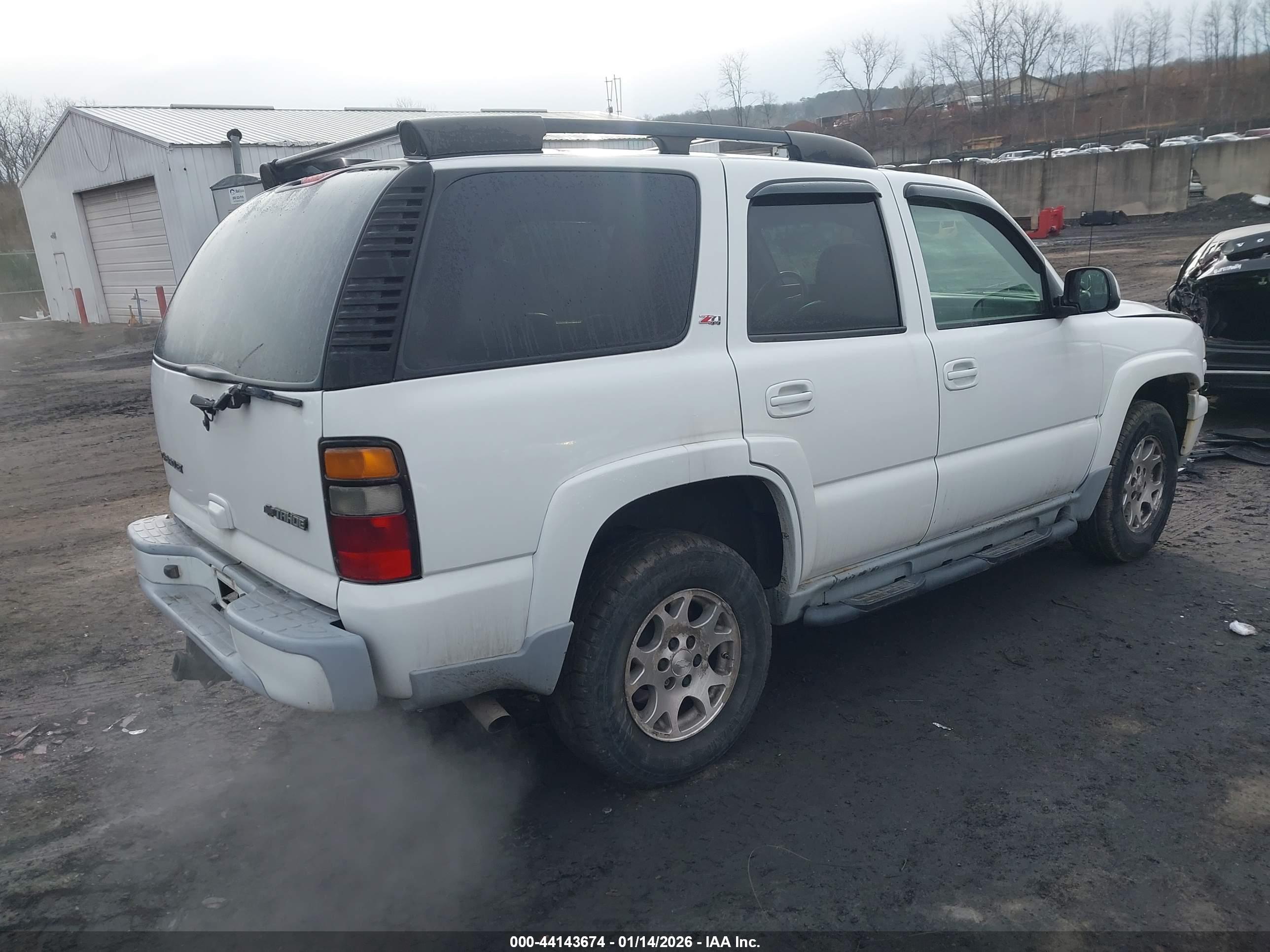 CHEVROLET TAHOE image 4