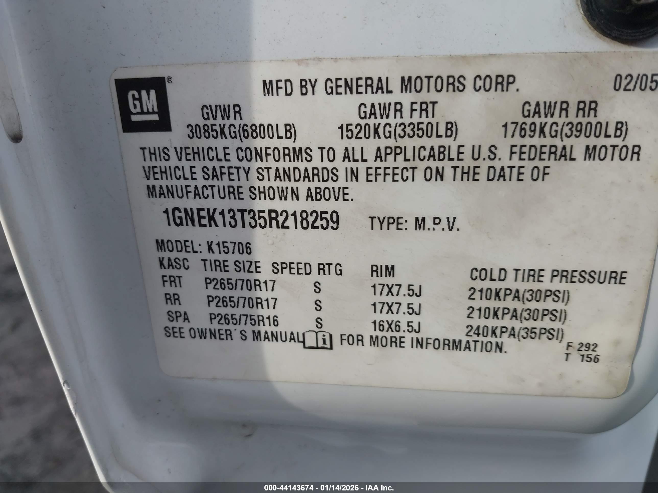 CHEVROLET TAHOE image 9
