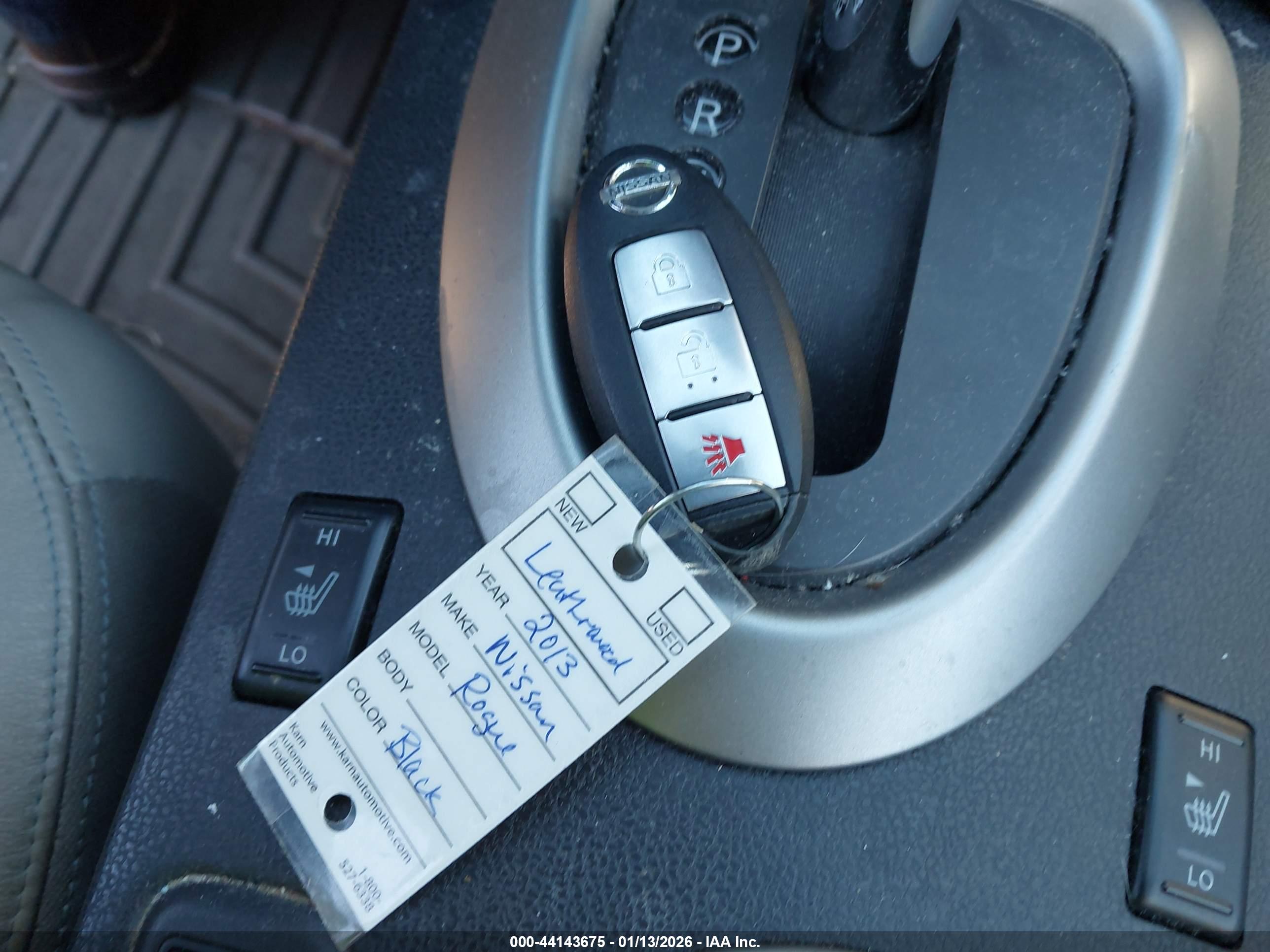 NISSAN ROGUE image 11