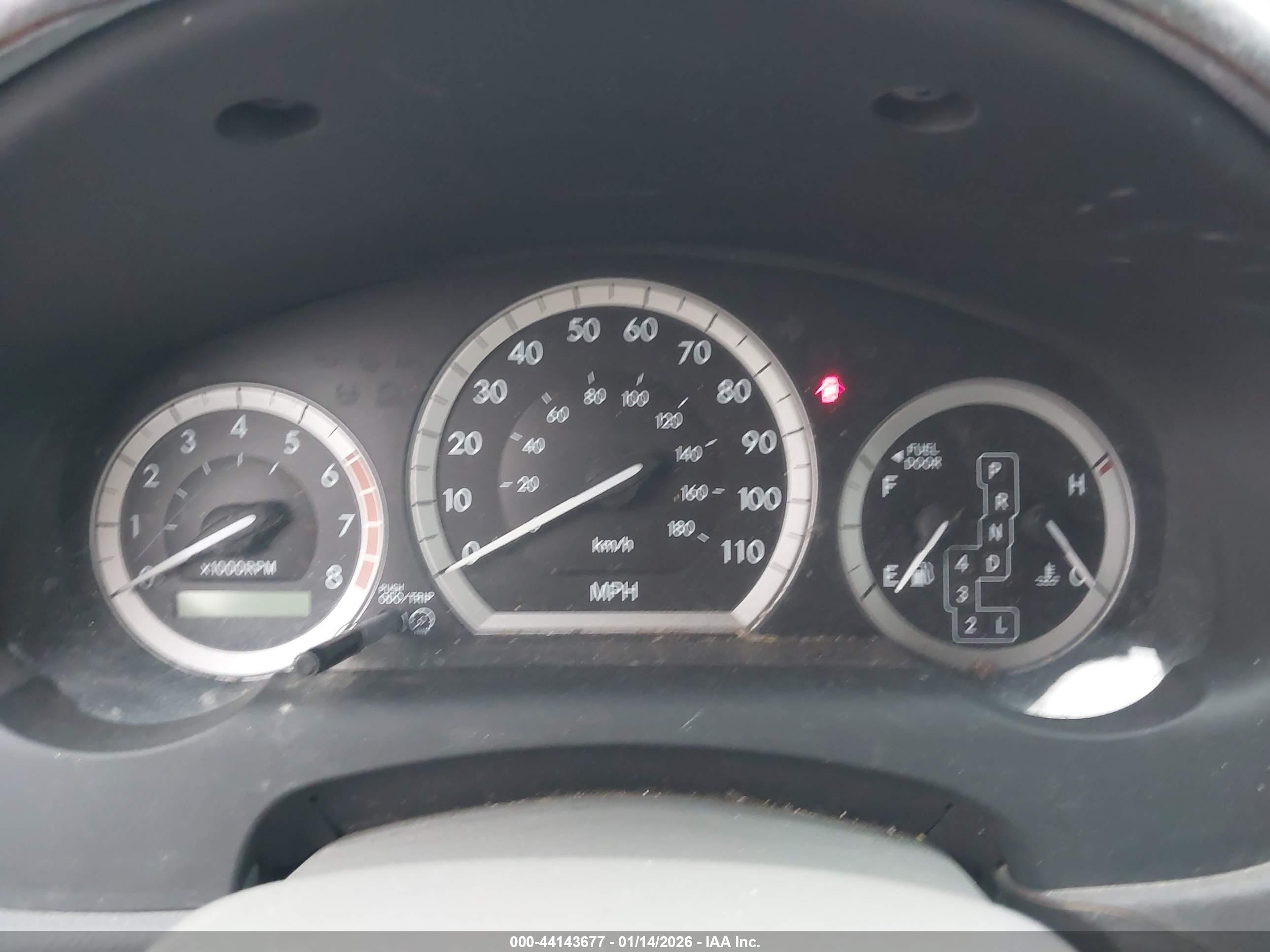 TOYOTA SIENNA image 7