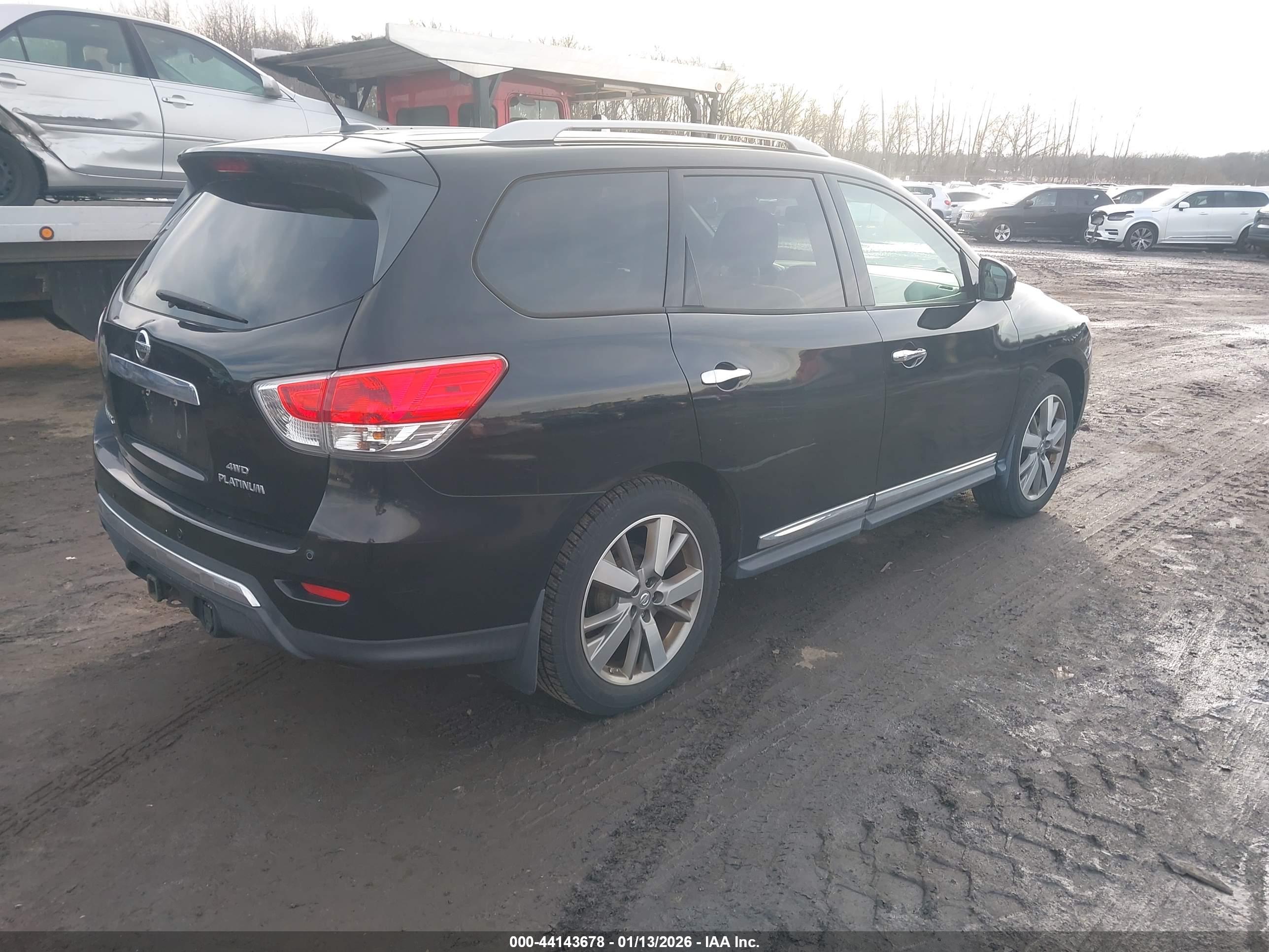 NISSAN PATHFINDER image 4