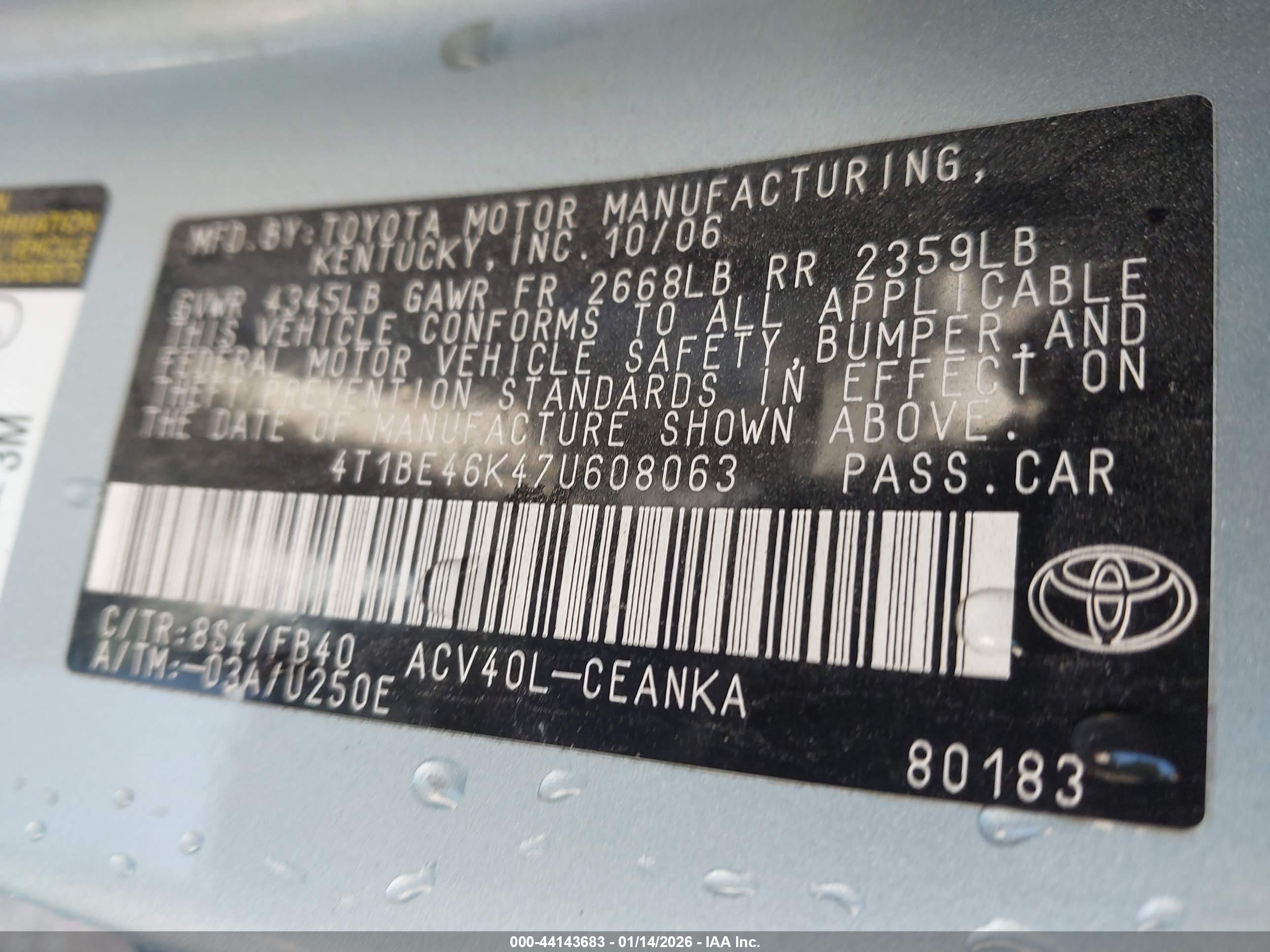 TOYOTA CAMRY image 9