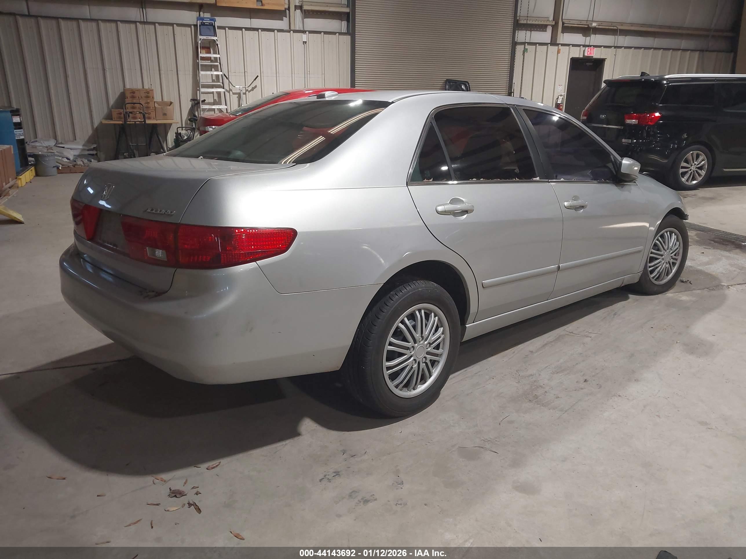 HONDA ACCORD image 4