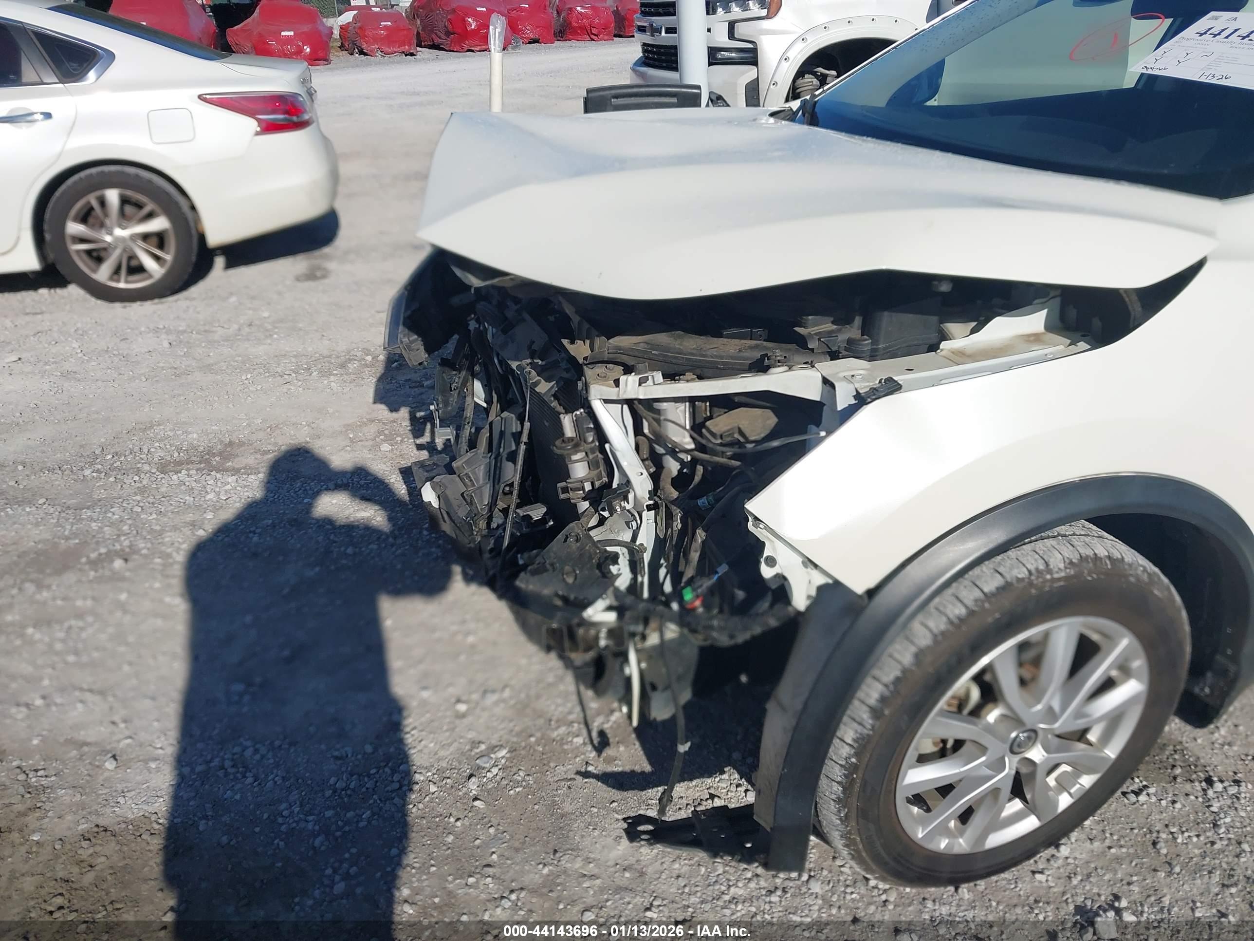 NISSAN ROGUE image 6