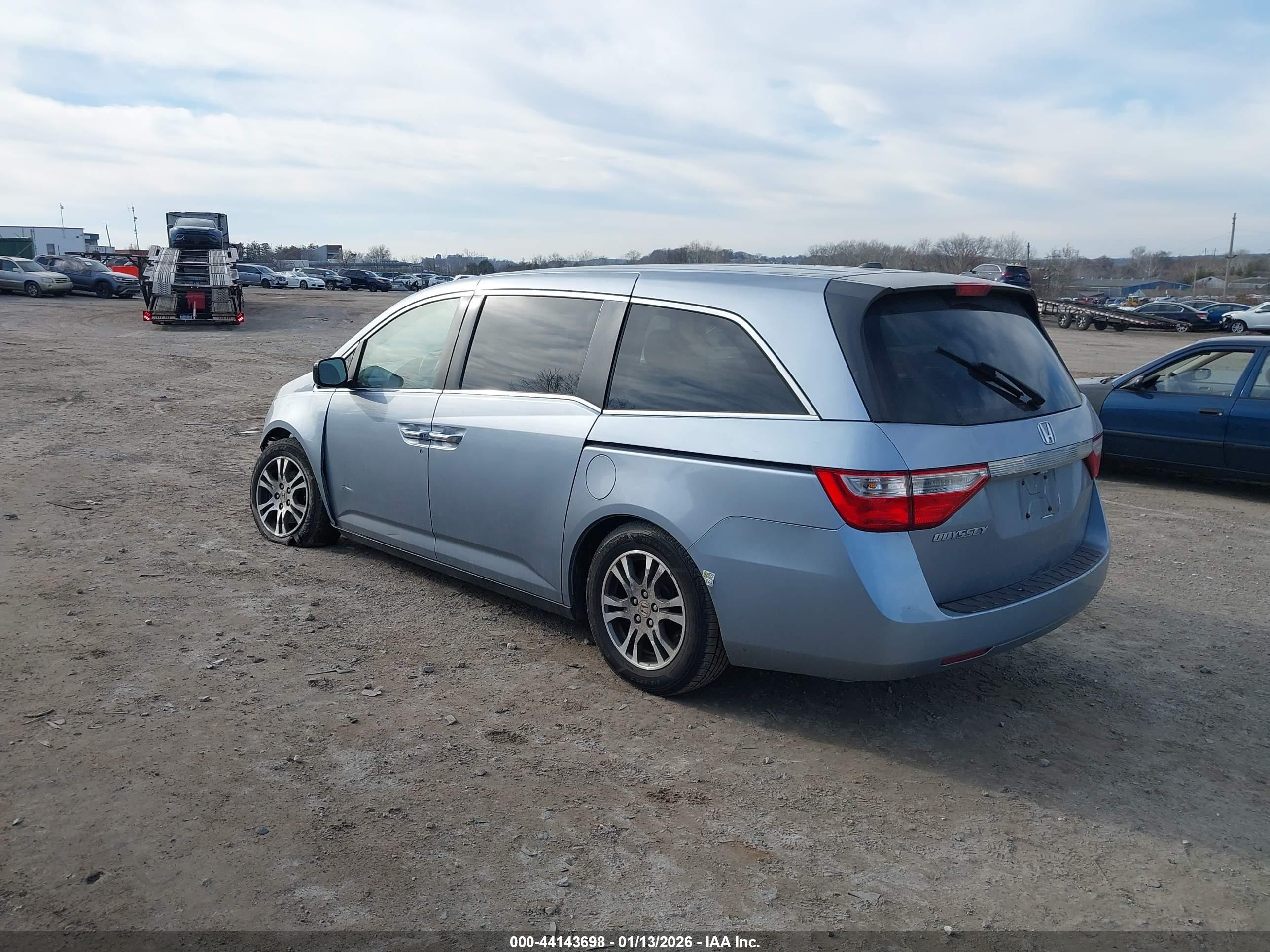 HONDA ODYSSEY image 3