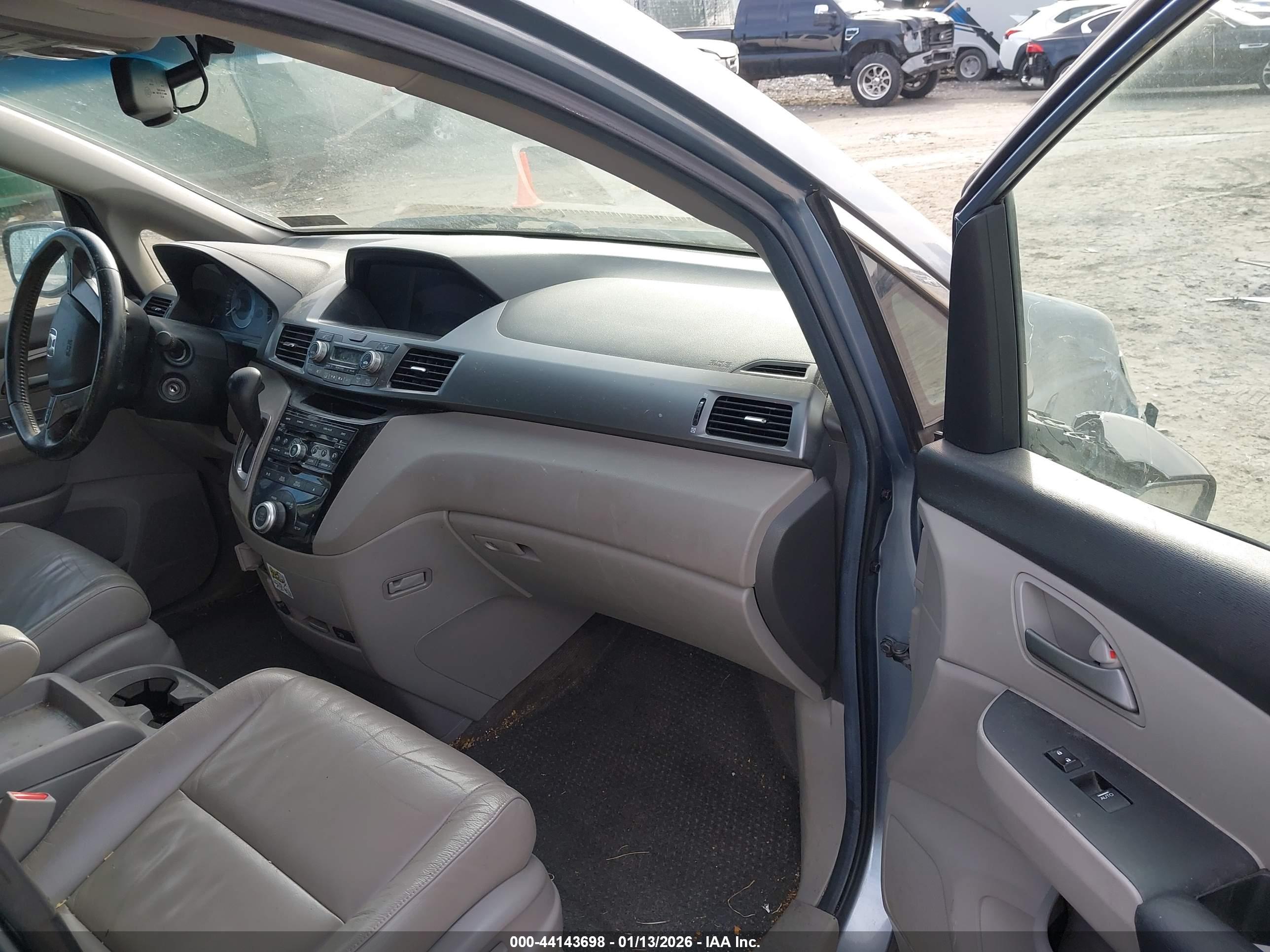 HONDA ODYSSEY image 5