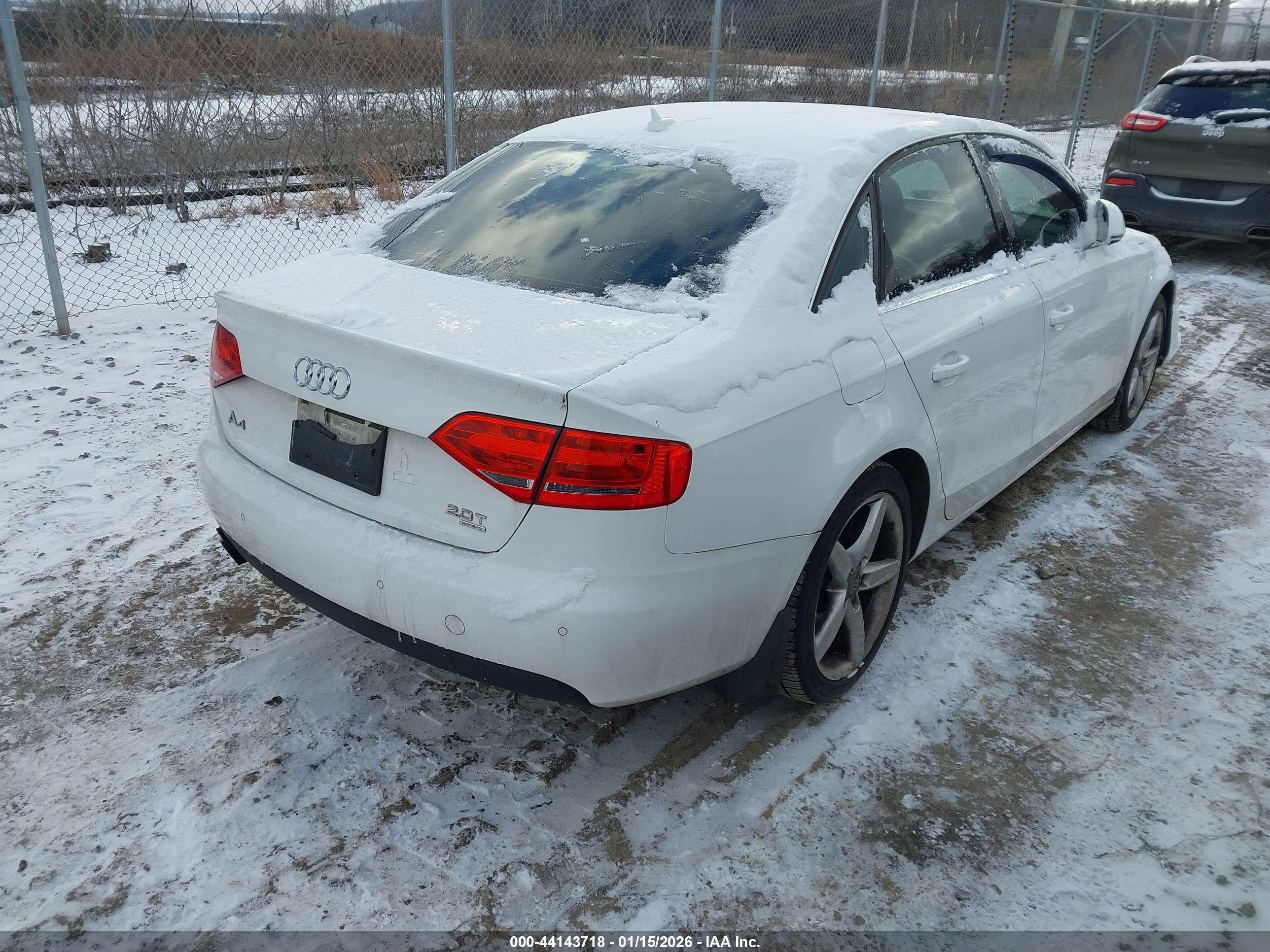 AUDI A4 image 4