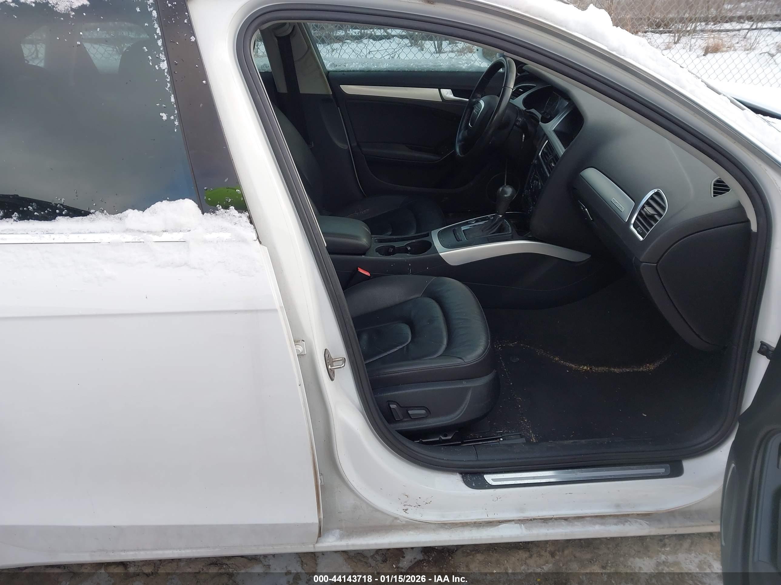 AUDI A4 image 5