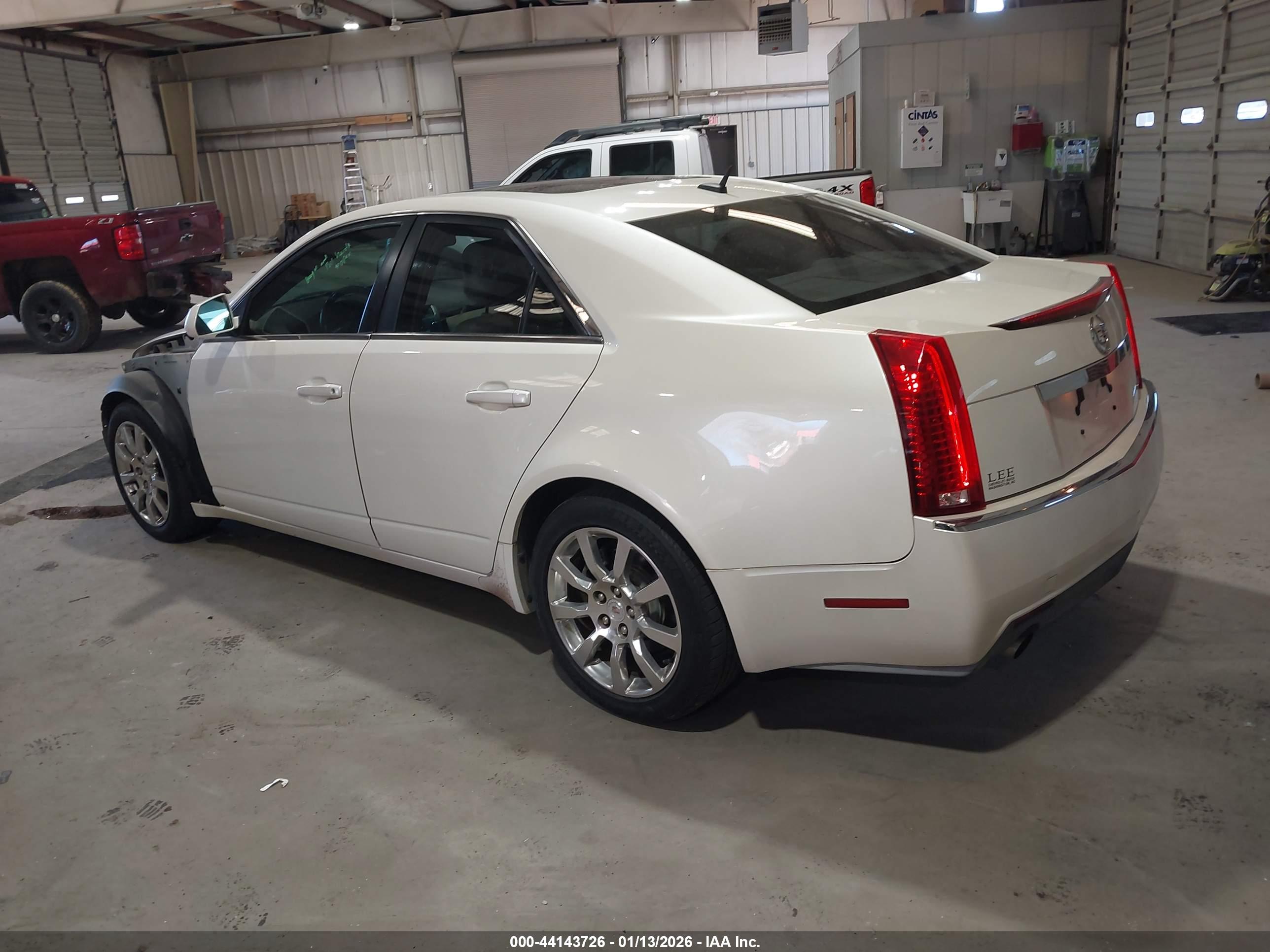 CADILLAC CTS image 3