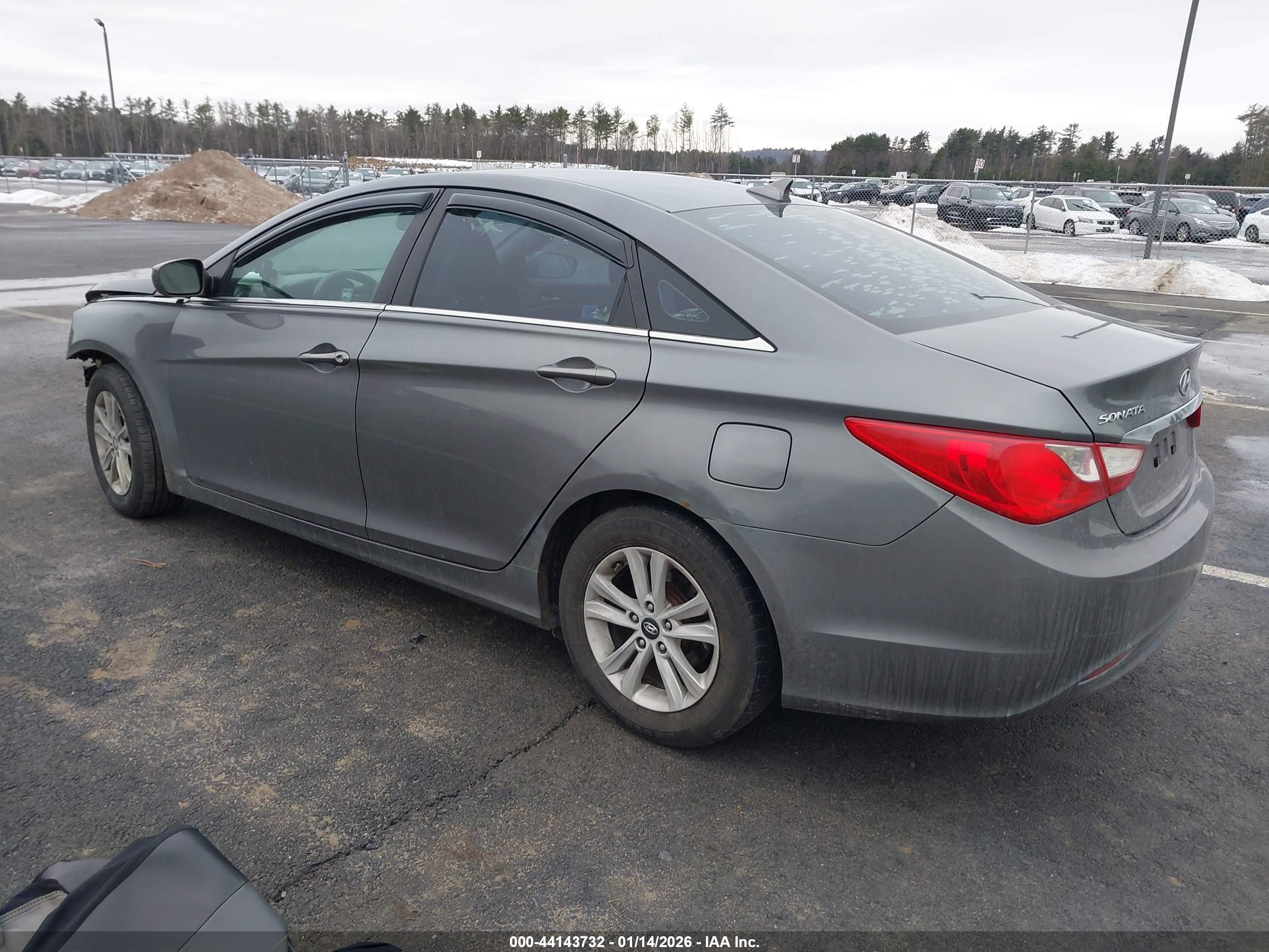 HYUNDAI SONATA image 3