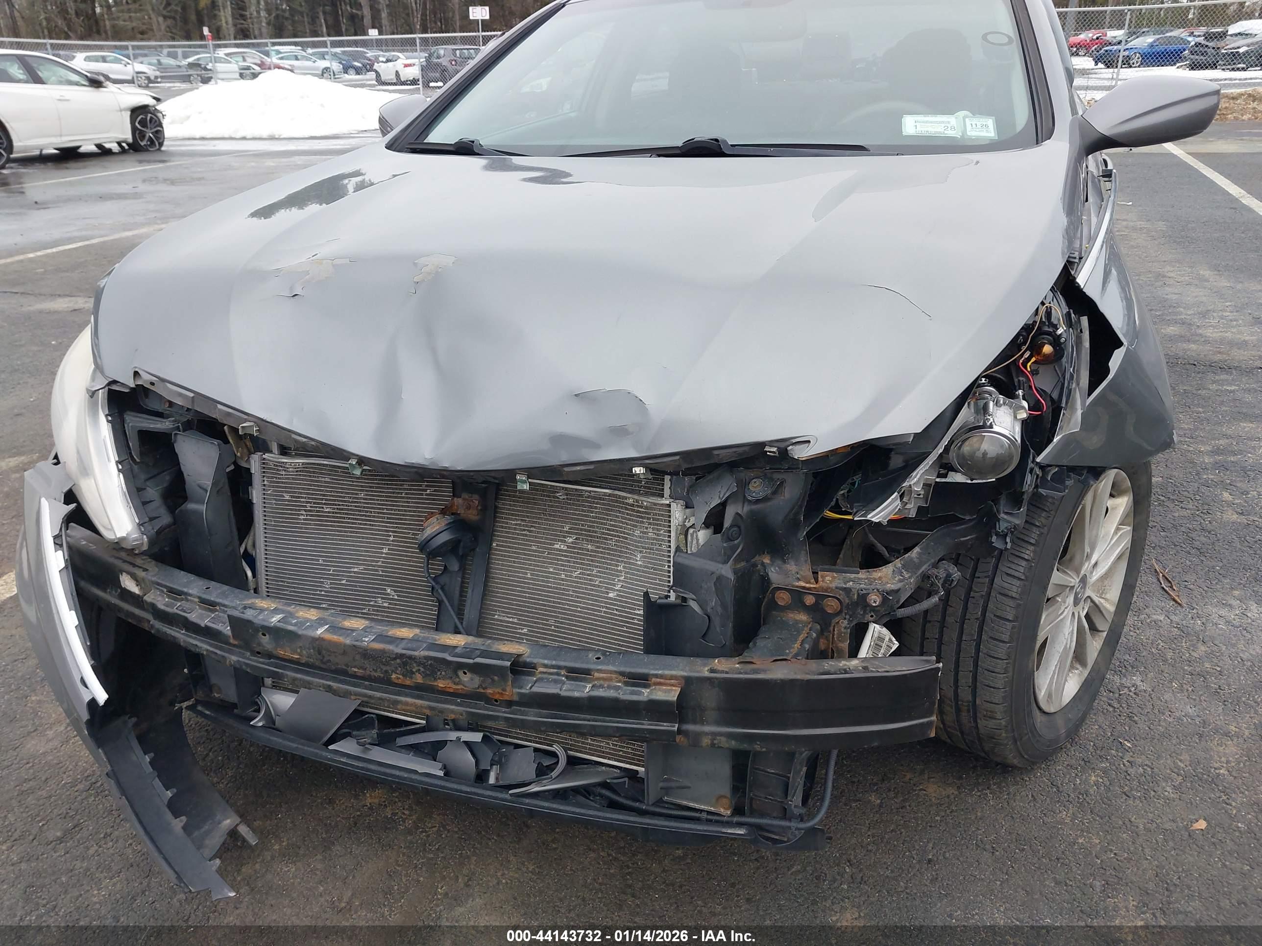 HYUNDAI SONATA image 6