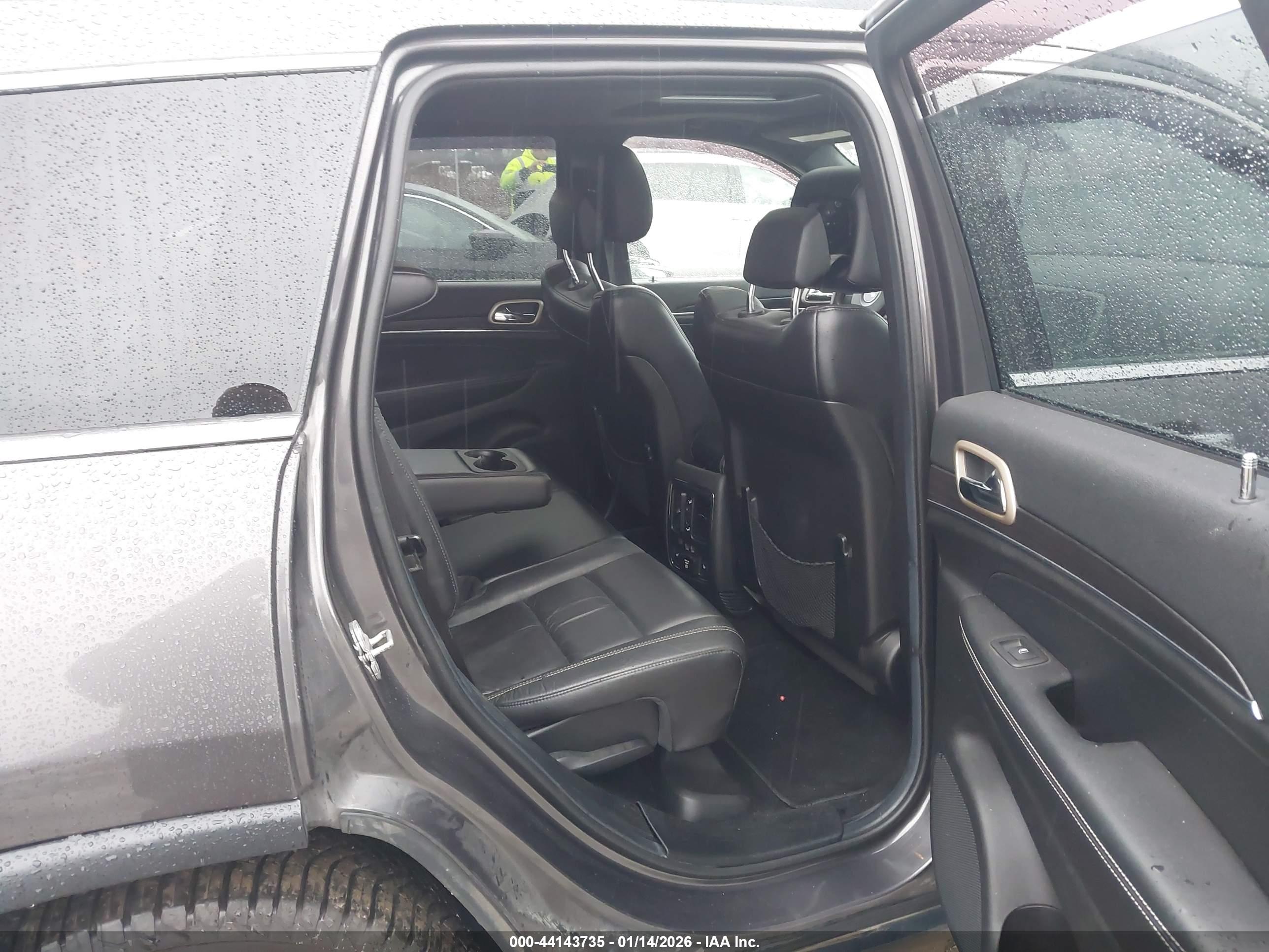 JEEP GRAND image 8