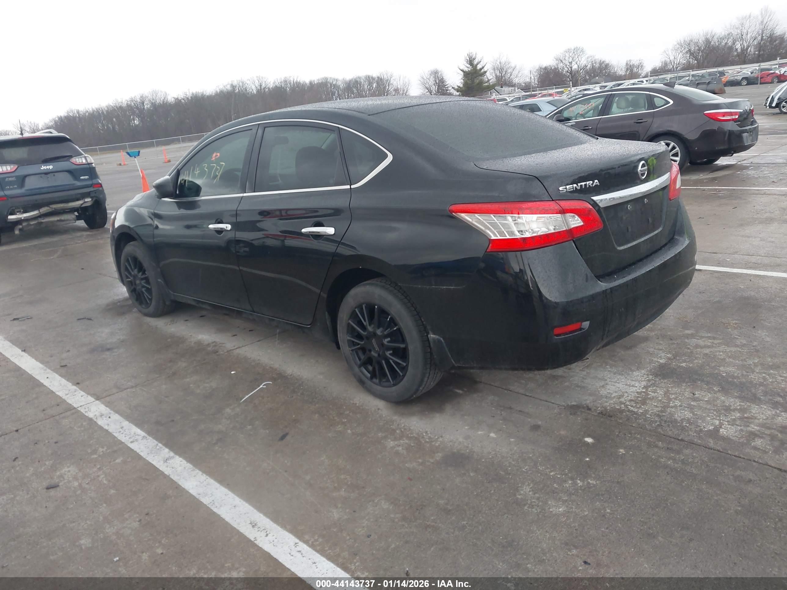 NISSAN SENTRA image 3